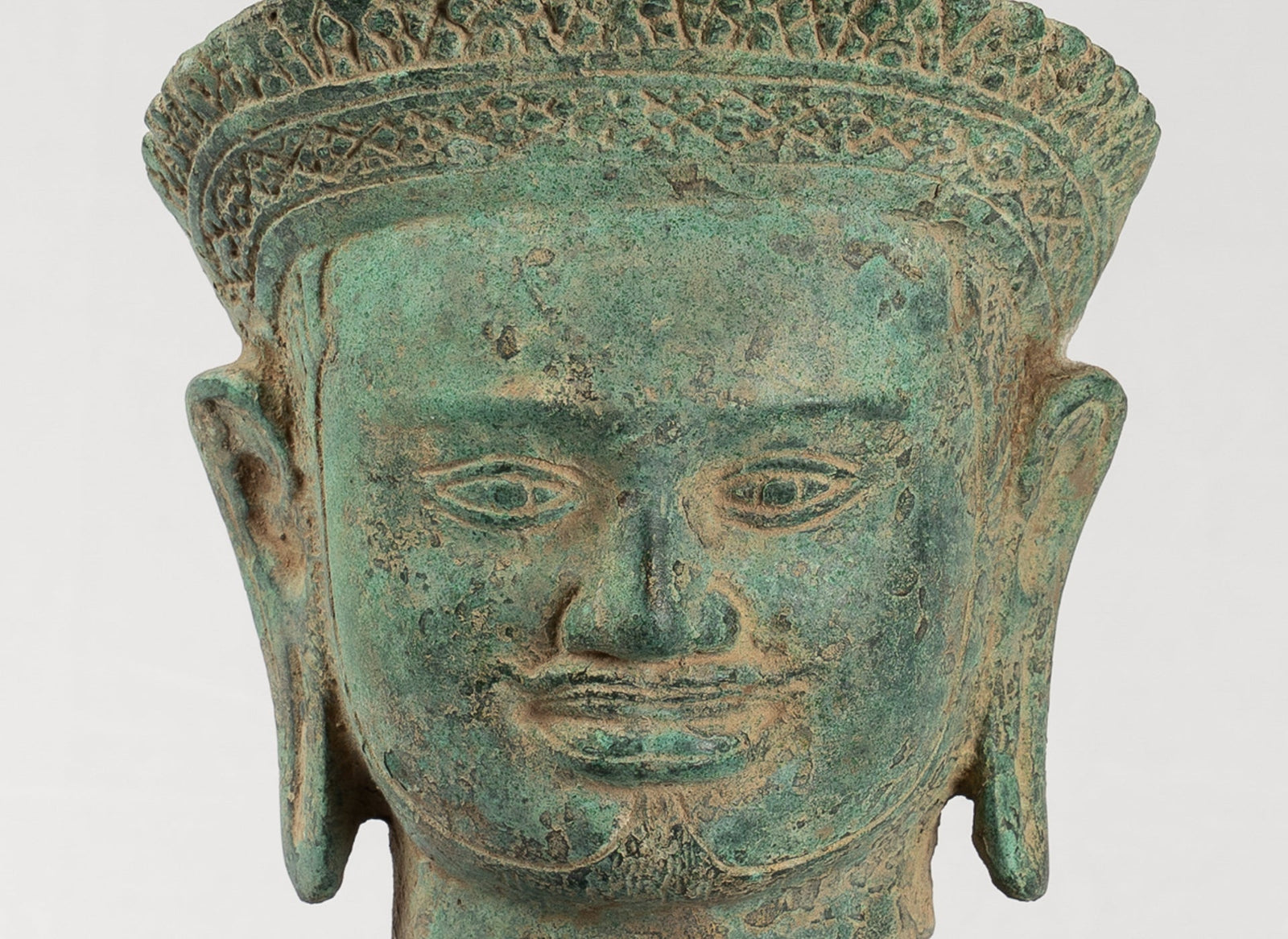 Estatua de Vishnu - Estatua de cabeza de Vishnu de estilo khmer antigüedad
