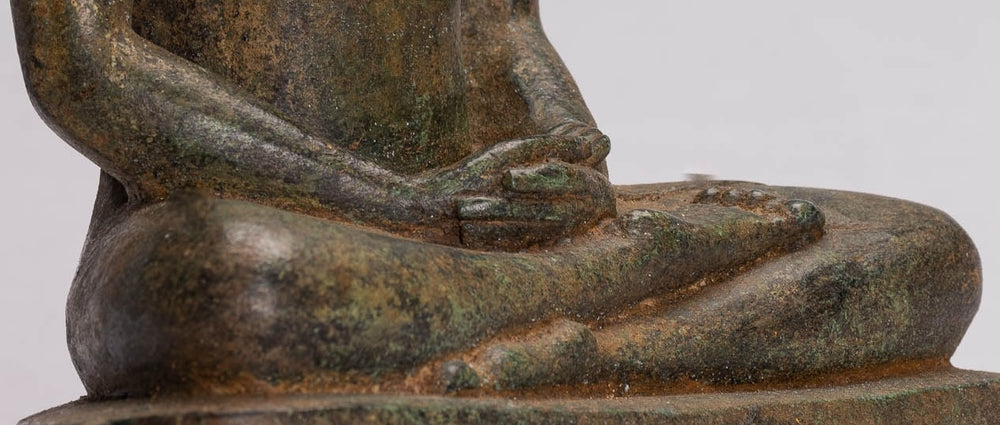 Statua di Buddha - Statua di Buddha seduto in meditazione seduto in bronzo in stile antico dello Sri Lanka - 21 cm/8"