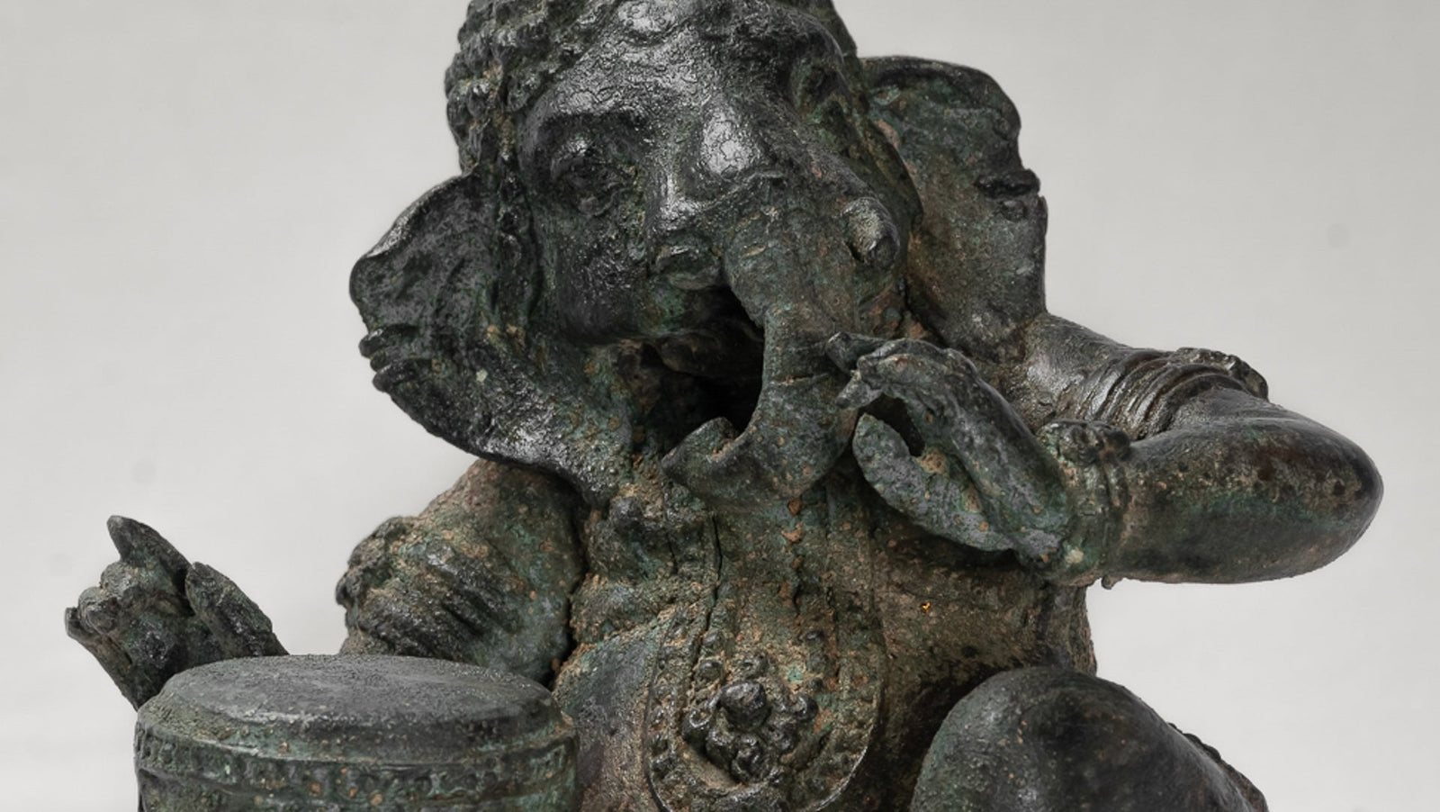 Estatua de Ganesha - Estatua de Ganesha de bronce de estilo tailandés antiguo con tambor - 20 cm/8 "