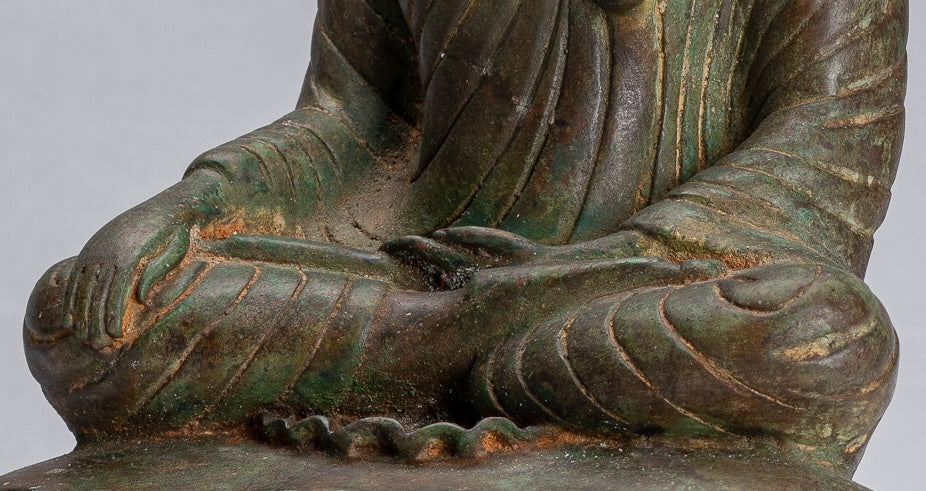 Statue de Bouddha indien – Statue de Bouddha des Lumières en bronze antique de style Gandhara – 39 cm.
