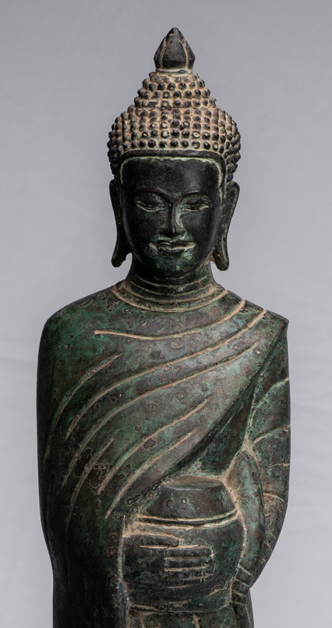 Statue de Bouddha - Statue de Bouddha Gautama de Charité et de Compassion en Bronze de Style Khmer Antique - 62 cm/25"