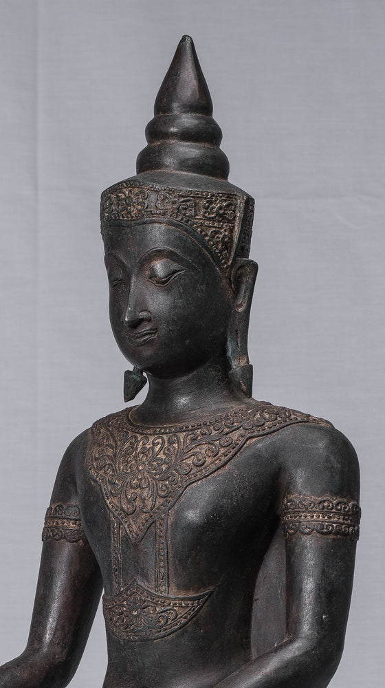 Buddha-Statue – Ayutthaya-sitzende Erleuchtungs-Buddha-Statue im antiken Thai-Stil – 66 cm.