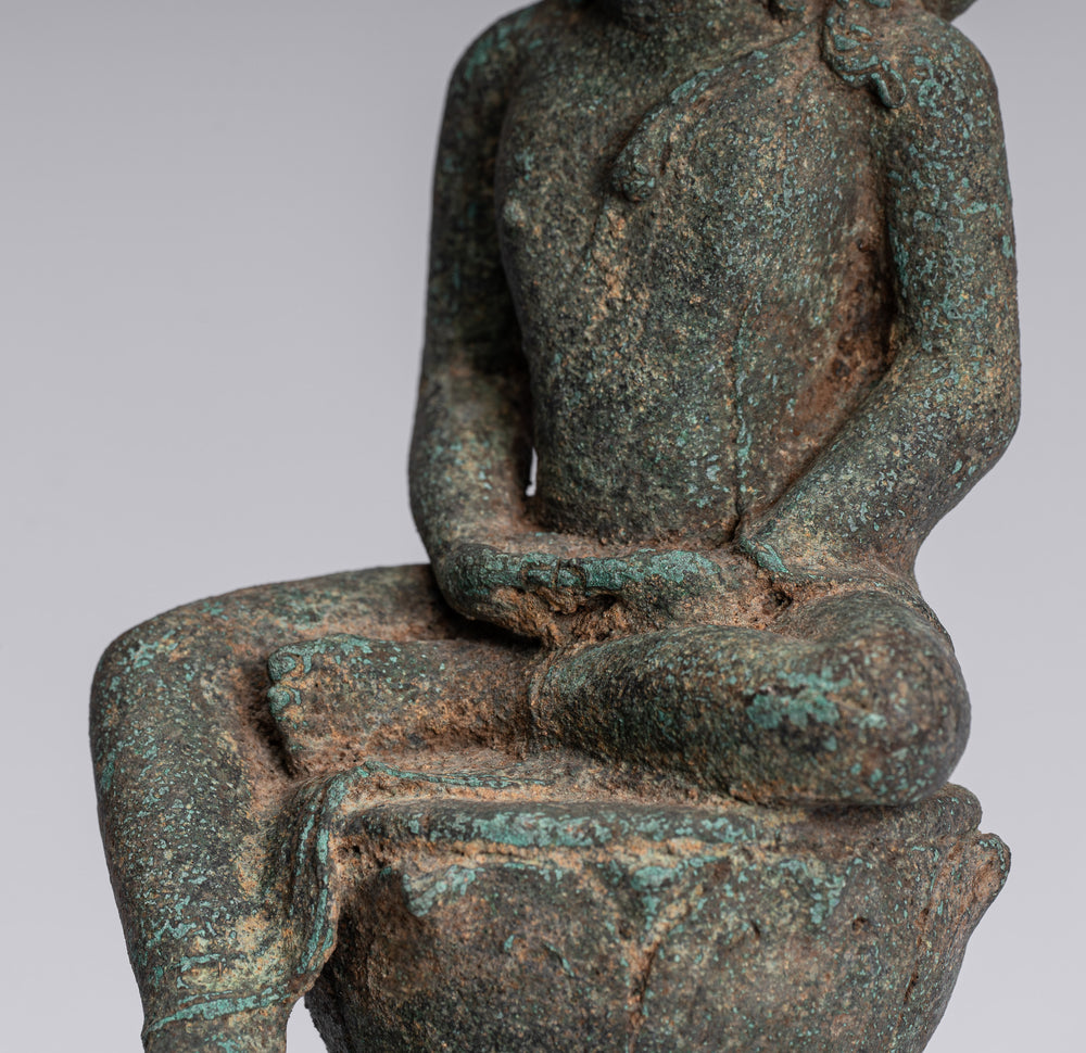 The Meditation Buddha in Buddhism: Inner Tranquility and Spiritual Reflection