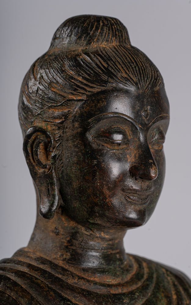 Indische Buddha-Statue – Stehende Buddha-Statue aus Bronze im antiken Gandhara-Stil – 70 cm.