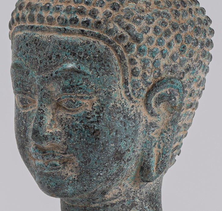 Statue de Bouddha – Statue de tête de Bouddha Phnom Da en bronze antique de style khmer – 18 cm