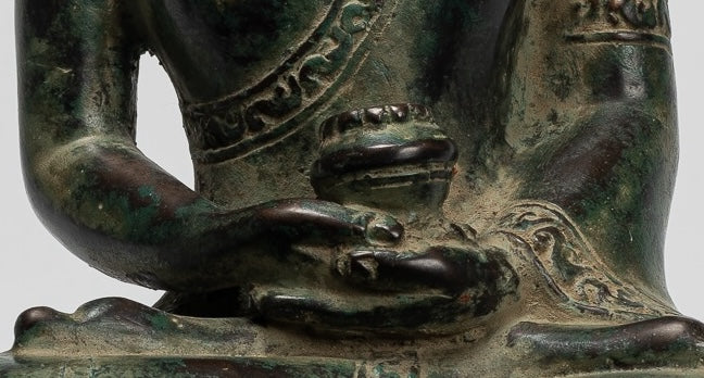 Statua di Buddha - Statua di Buddha Amitabha giavanese in bronzo antico in stile indonesiano - 30 cm/12"