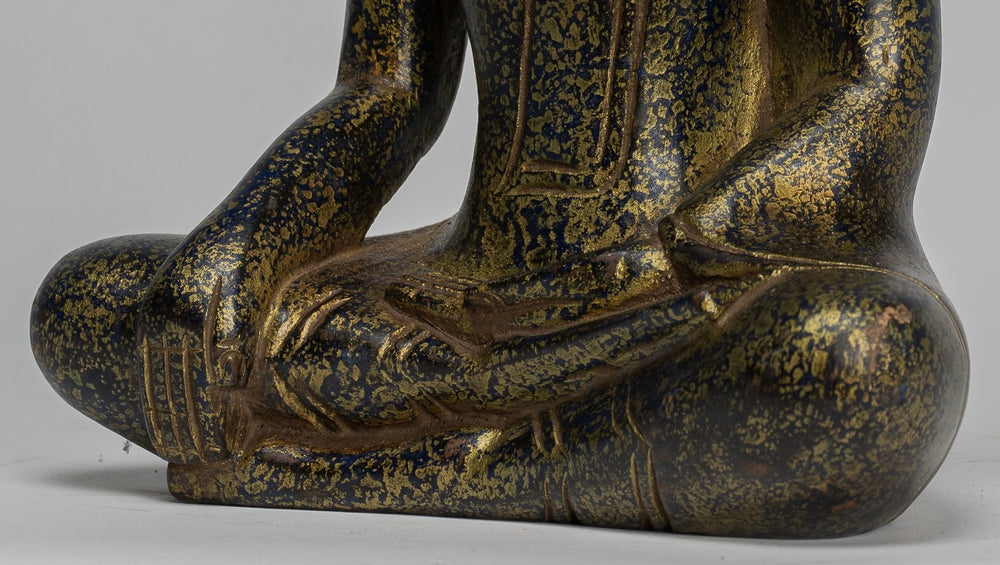 Statue de Bouddha - Statue de Bouddha des Lumières en bois assis de style khmer antique d'Asie du Sud-Est - 27 cm/11"