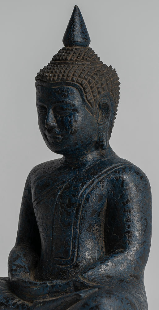 Buddha-Skulptur – sitzende Buddha-Statue aus Holz im antiken Khmer-Stil, Dhyana-Meditations-Mudra – 21 cm