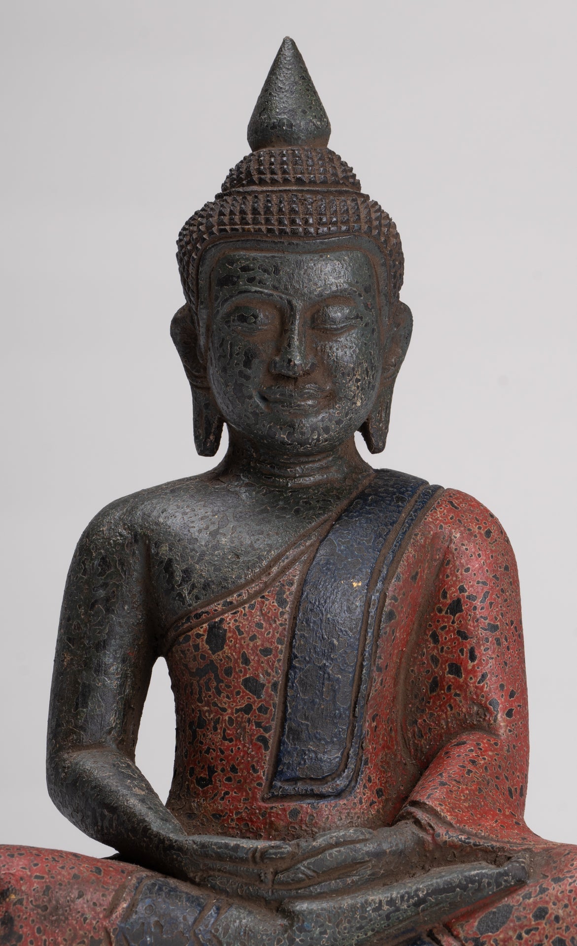 Escultura de Buda - Estatua de Buda Sentada de madera de estilo jemer antiguo Dhyana Meditation Mudra - 27 cm/11 "