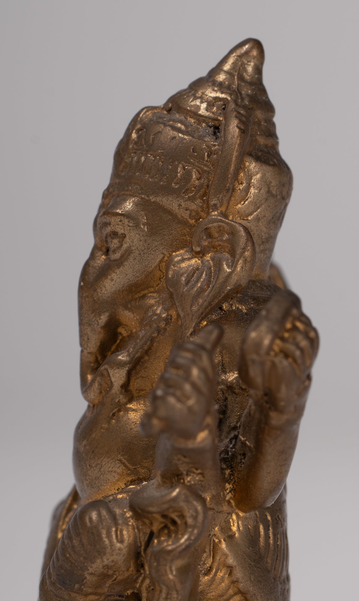 Ganesha Statue - Antique Thai Style Bronze Seated Gold Ganesha Statue - 8cm/3"
