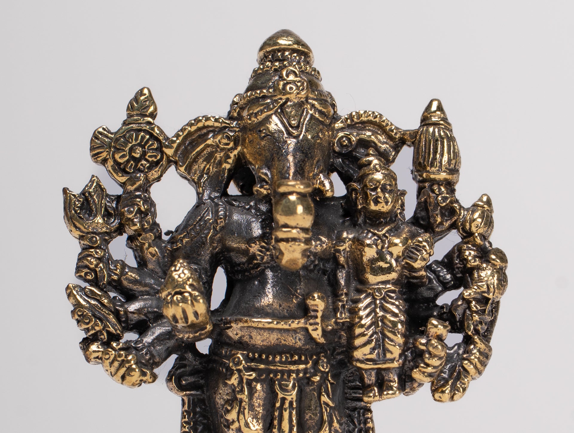 Antique Thai Style Standing Gold 8-Arm Vighna Ganapati Ganesha Statue - 7.5cm/3" 