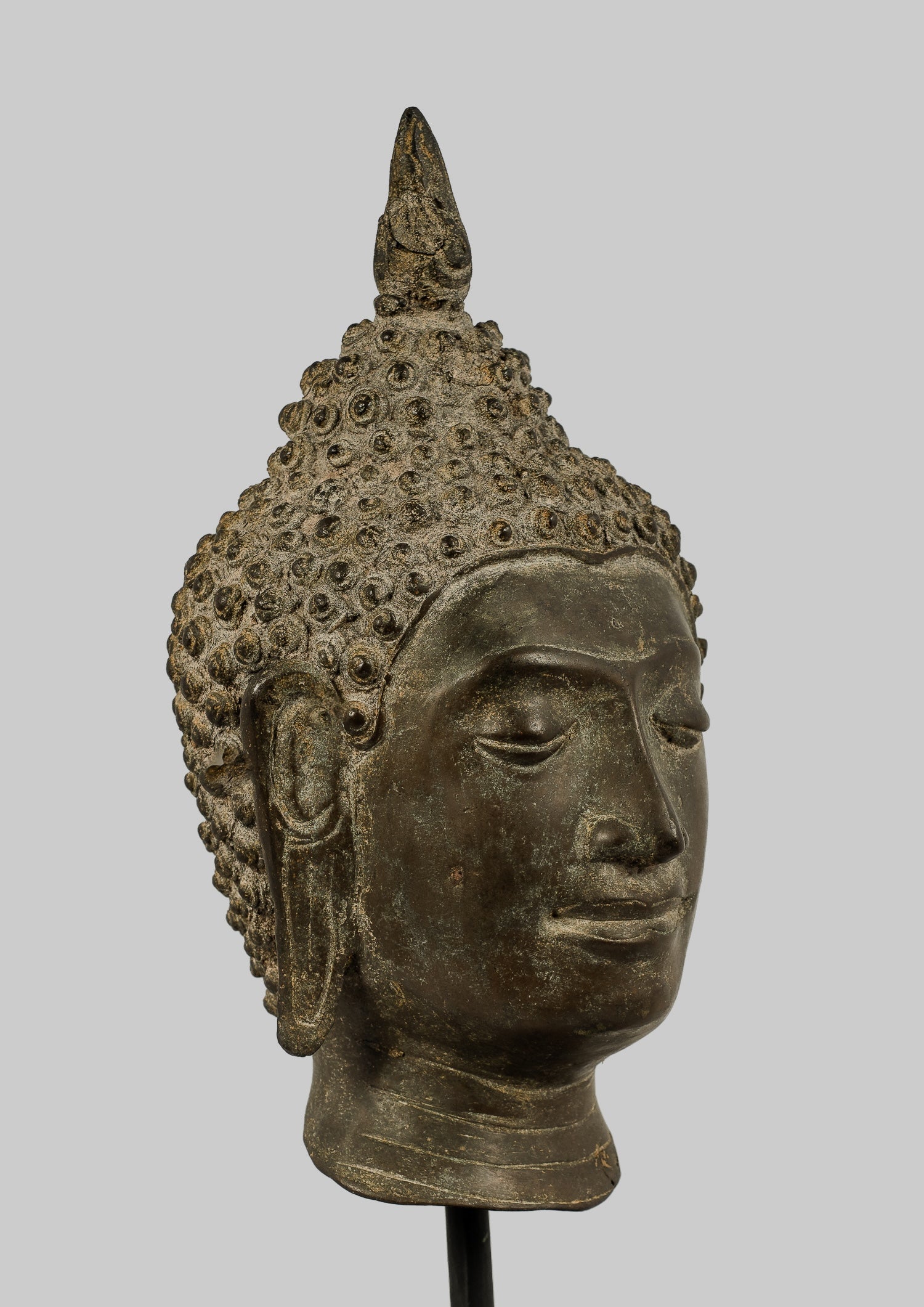 Estatua de Buda Antigua - Estatua de cabeza de Buda Montada de Chiang Saen del siglo XVIII - 30 cm/12 "