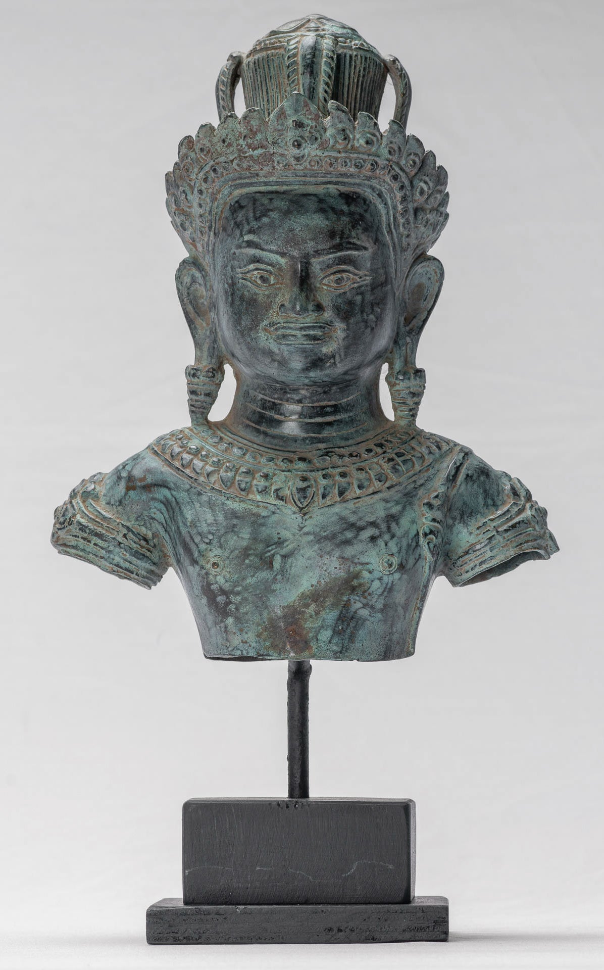 Vishnu Statue - Antique Khmer Style Angkor Wat Bronze Vishnu Statue - 37cm/15"