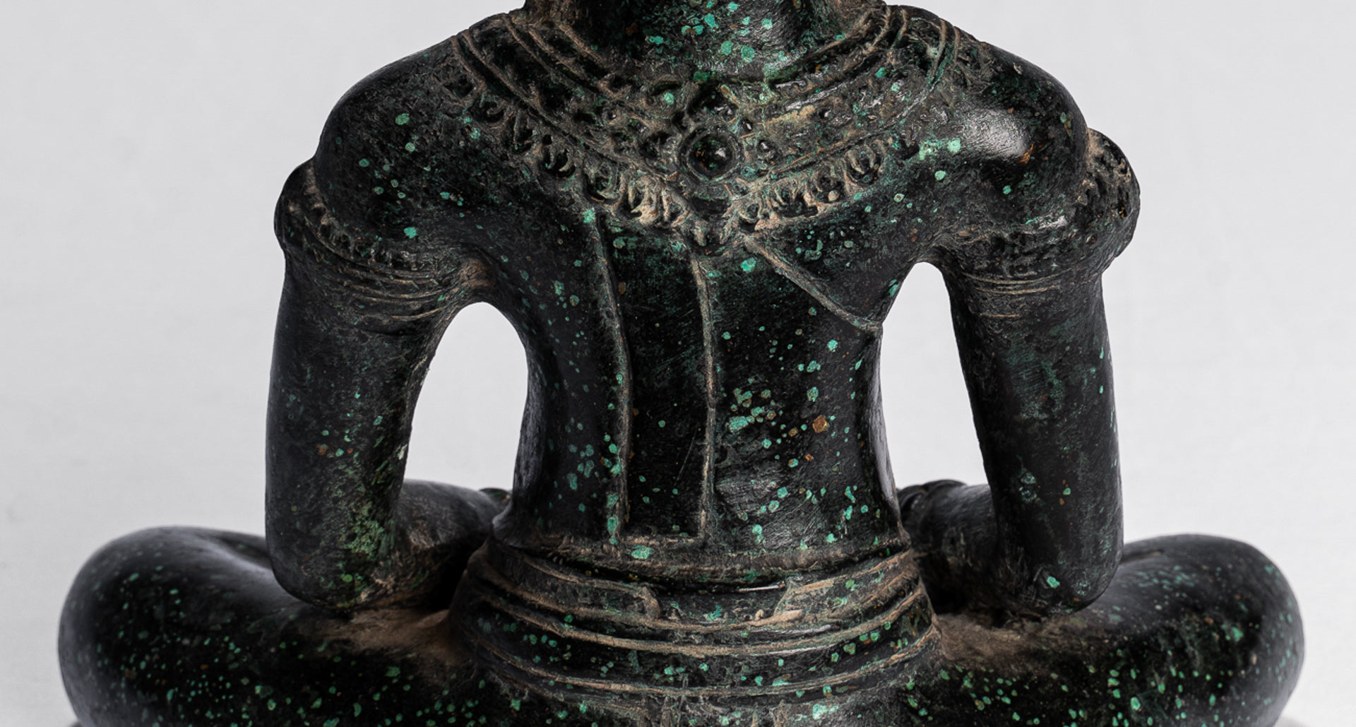 Buddha Statue - Antique Khmer Style Meditation Baphuon Buddha Statue - 24cm/10"