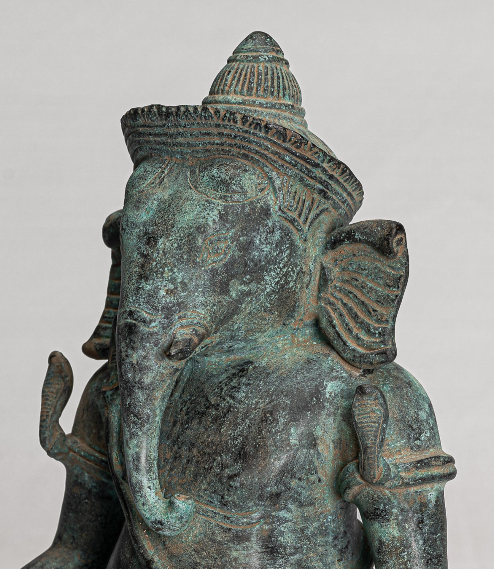 Ganesha Statue - Antique Khmer Style Seated Bronze Bayon Ganesh Statue - 24cm/10"