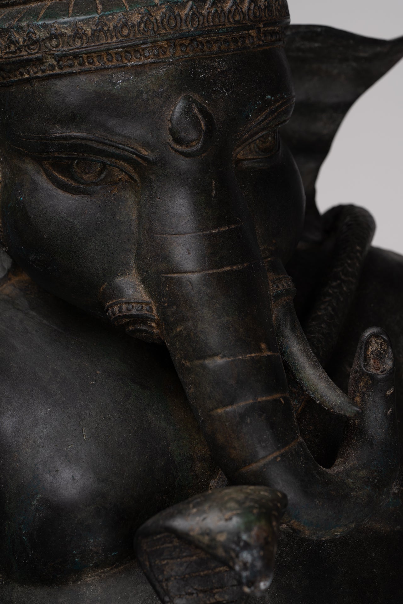 Ganesha Statue - Antique Thai Style Bronze Seated 4-Arm Ganesha Statue - 55cm/22"