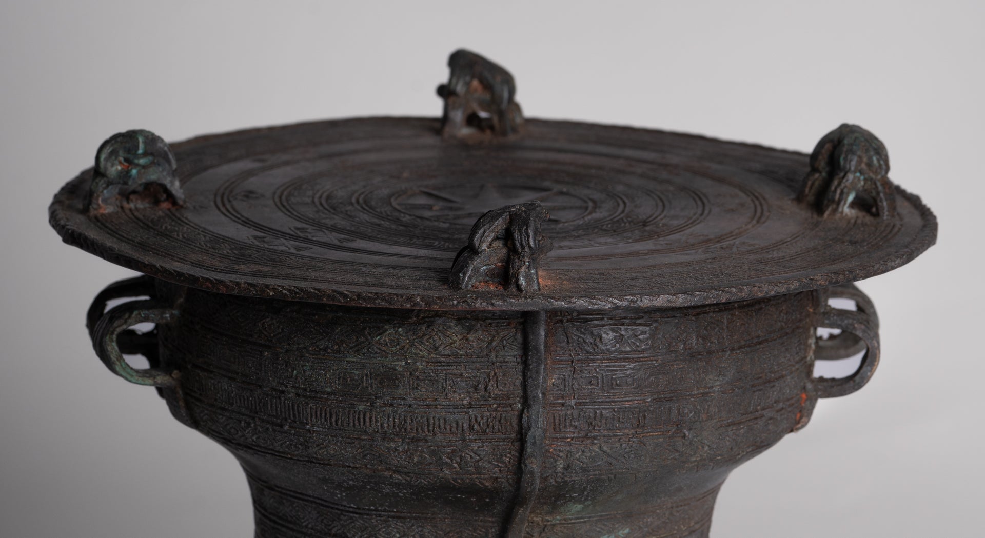 Thai Rain Drum - Antique Thai Style Bronze Free Standing Frog Rain Drum - 19cm/8"