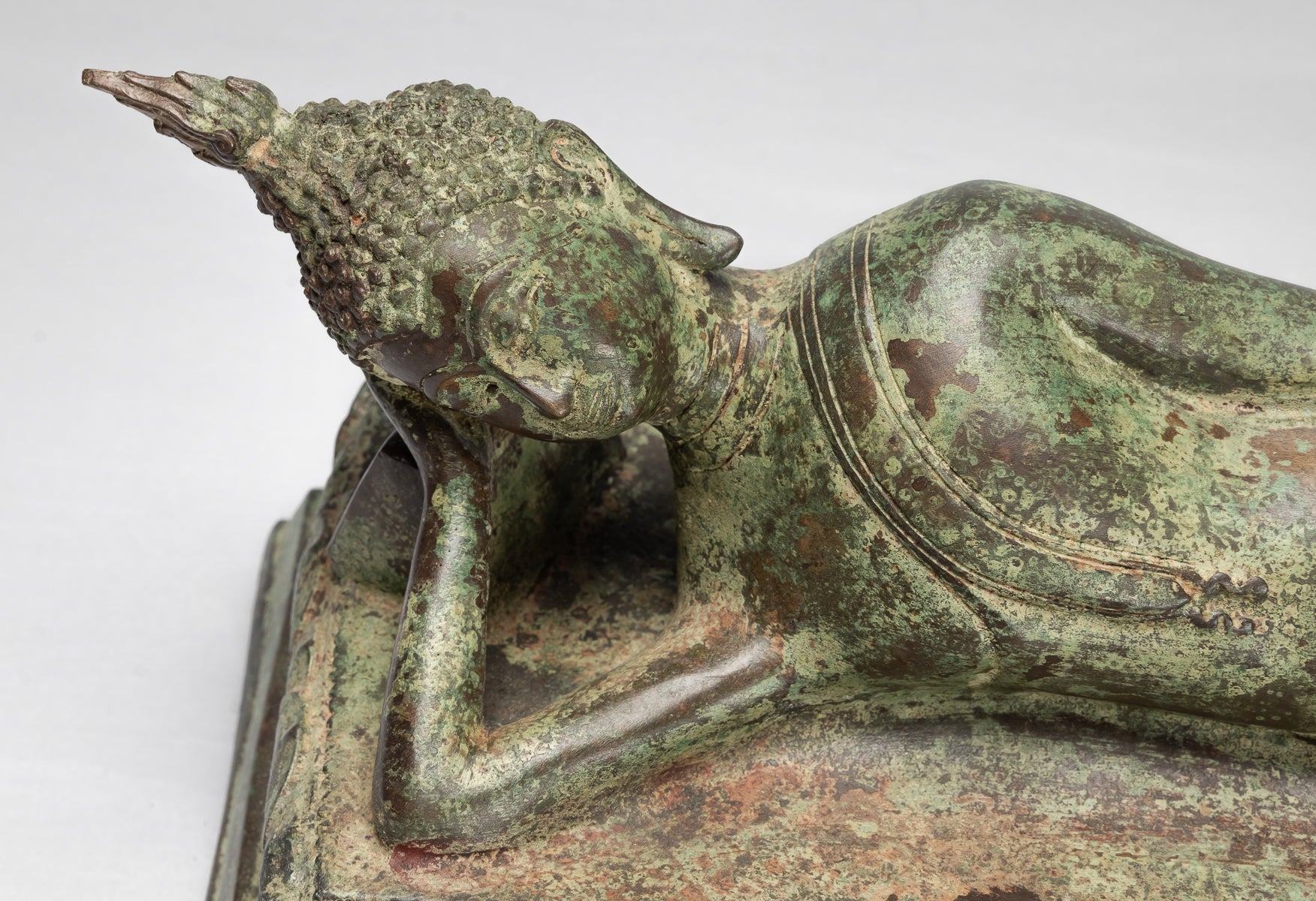 Estatua de Buda - Bronce de estilo tailandés de antigüedades Sukhothai Reclining Nirvana Buda Estatua - 54cm/22 "