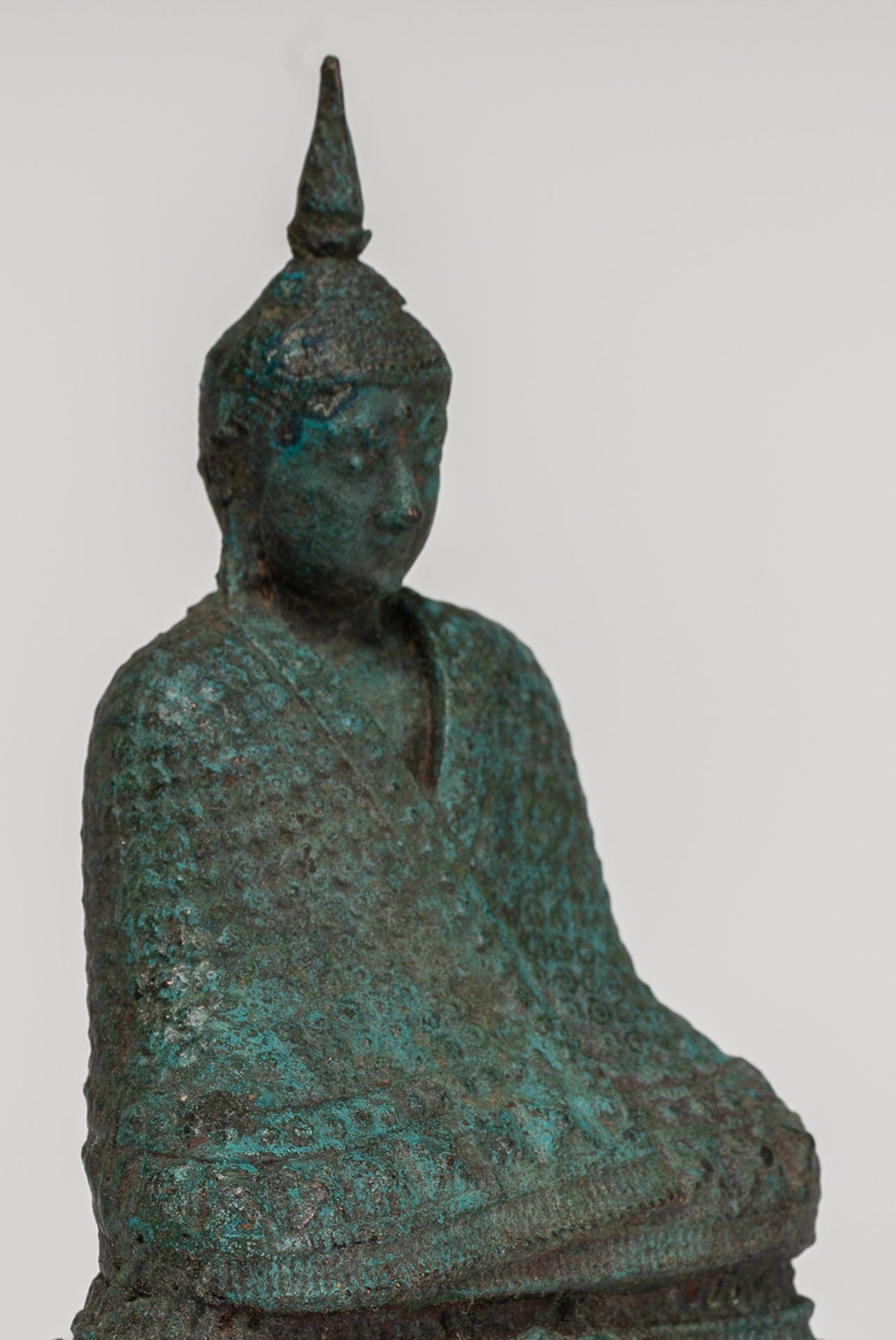 Buddha Sculpture - Antique Thai Style Bronze Seated Meditation Winter Buddha Statue - 12.5cm/5"