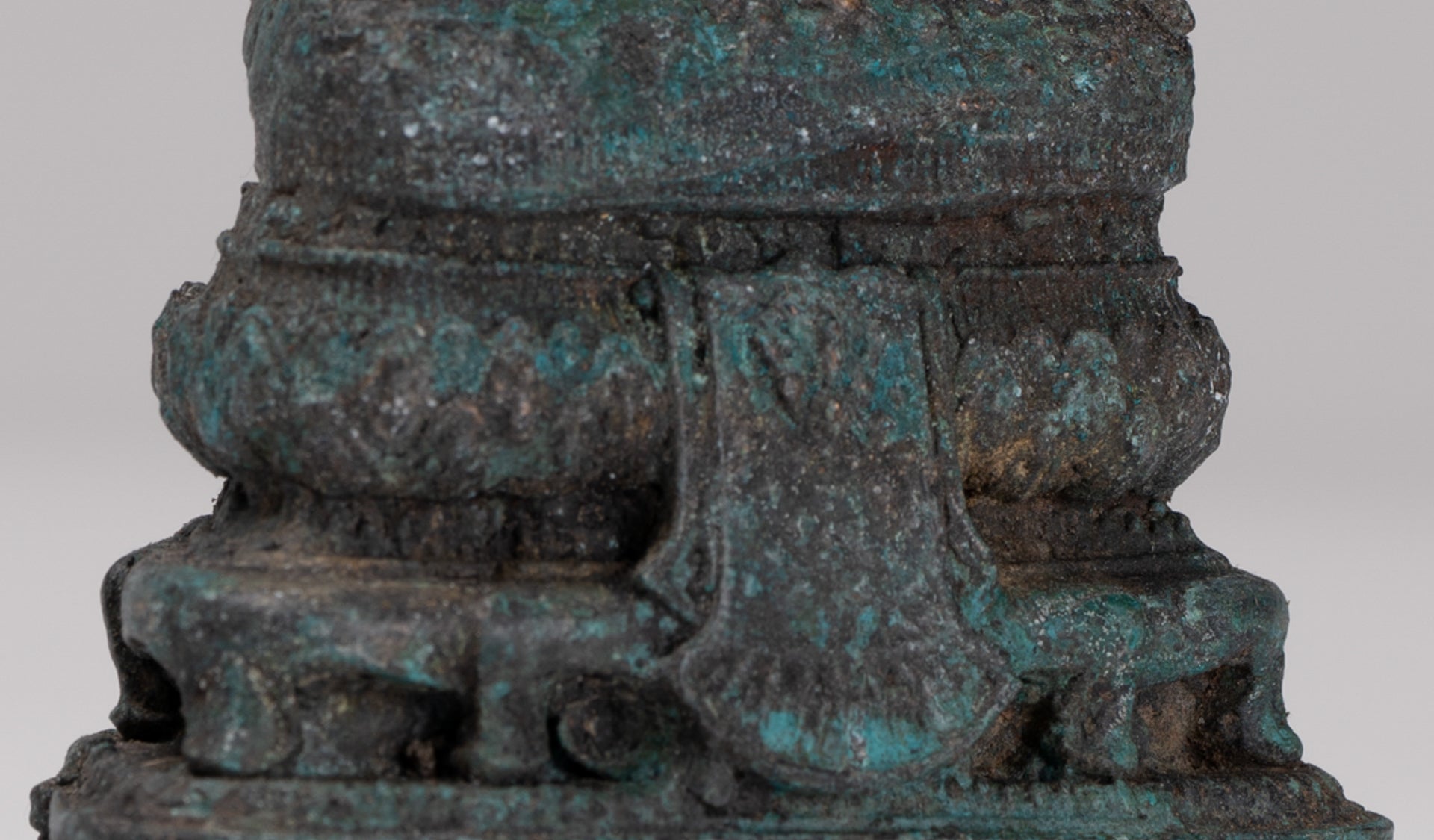 Buddha Sculpture - Antique Thai Style Bronze Seated Meditation Winter Buddha Statue - 12.5cm/5"