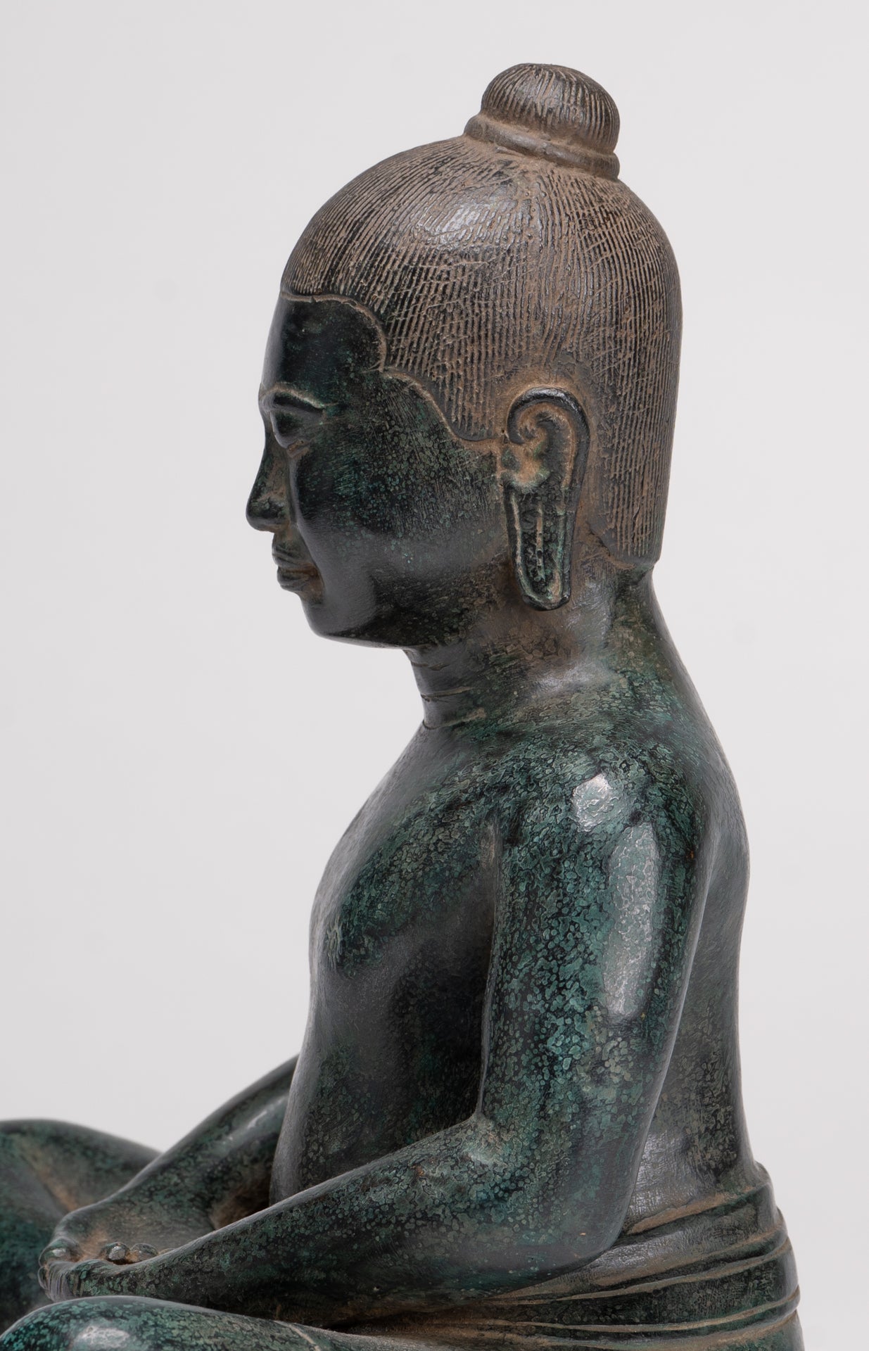 Antique Khmer Style Seated Bronze Meditation Jayavarman VII Statue - 26cm/10"