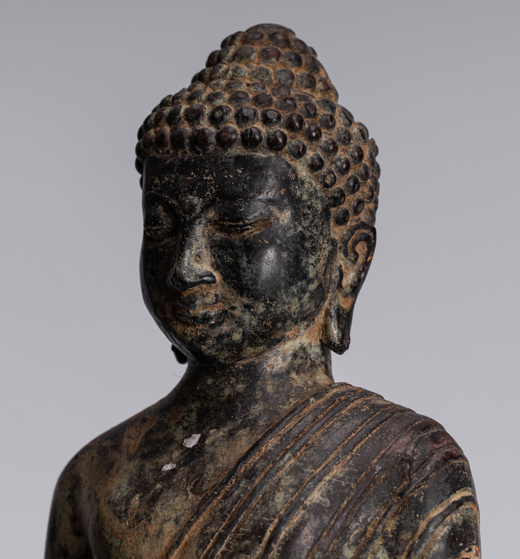 Buddha-Statue – Antiker javanischer Lehr-Buddha aus Bronze im indonesischen Stil – 40 cm