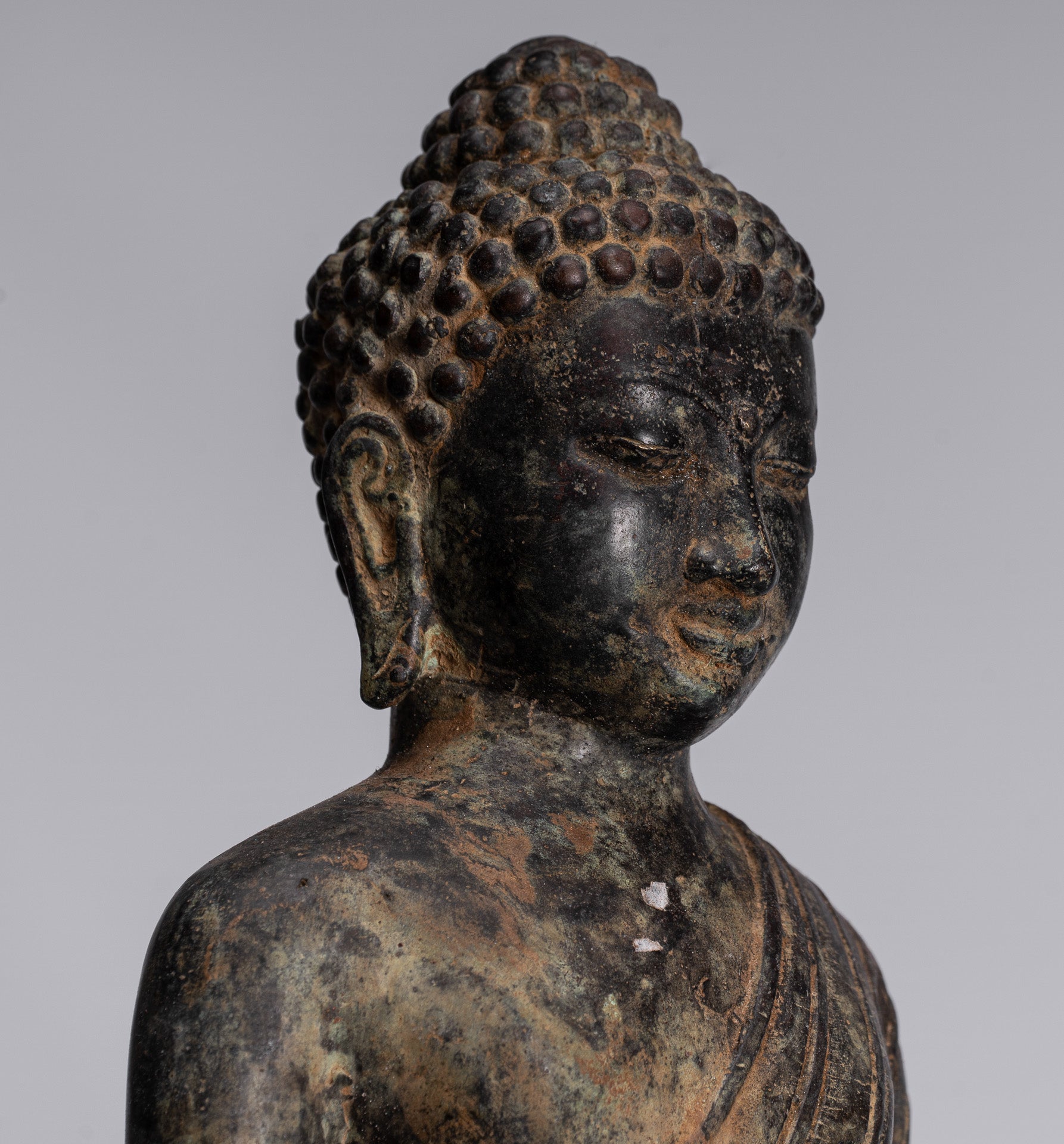 Buddha-Statue – Antiker javanischer Lehr-Buddha aus Bronze im indonesischen Stil – 40 cm