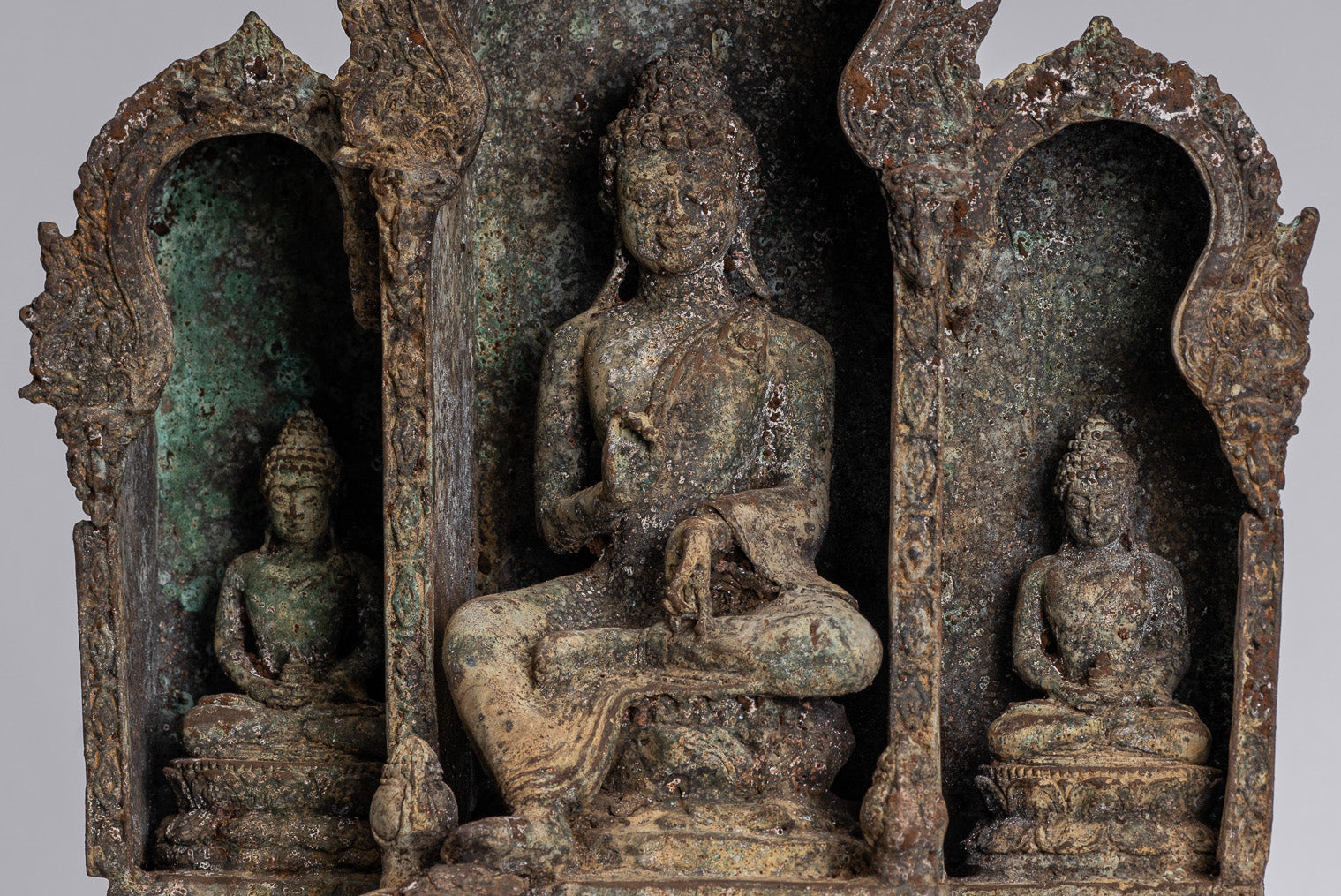 Statue de Bouddha – Statue de Bouddha d'enseignement javanais en bronze de style indonésien antique – 32 cm/13"