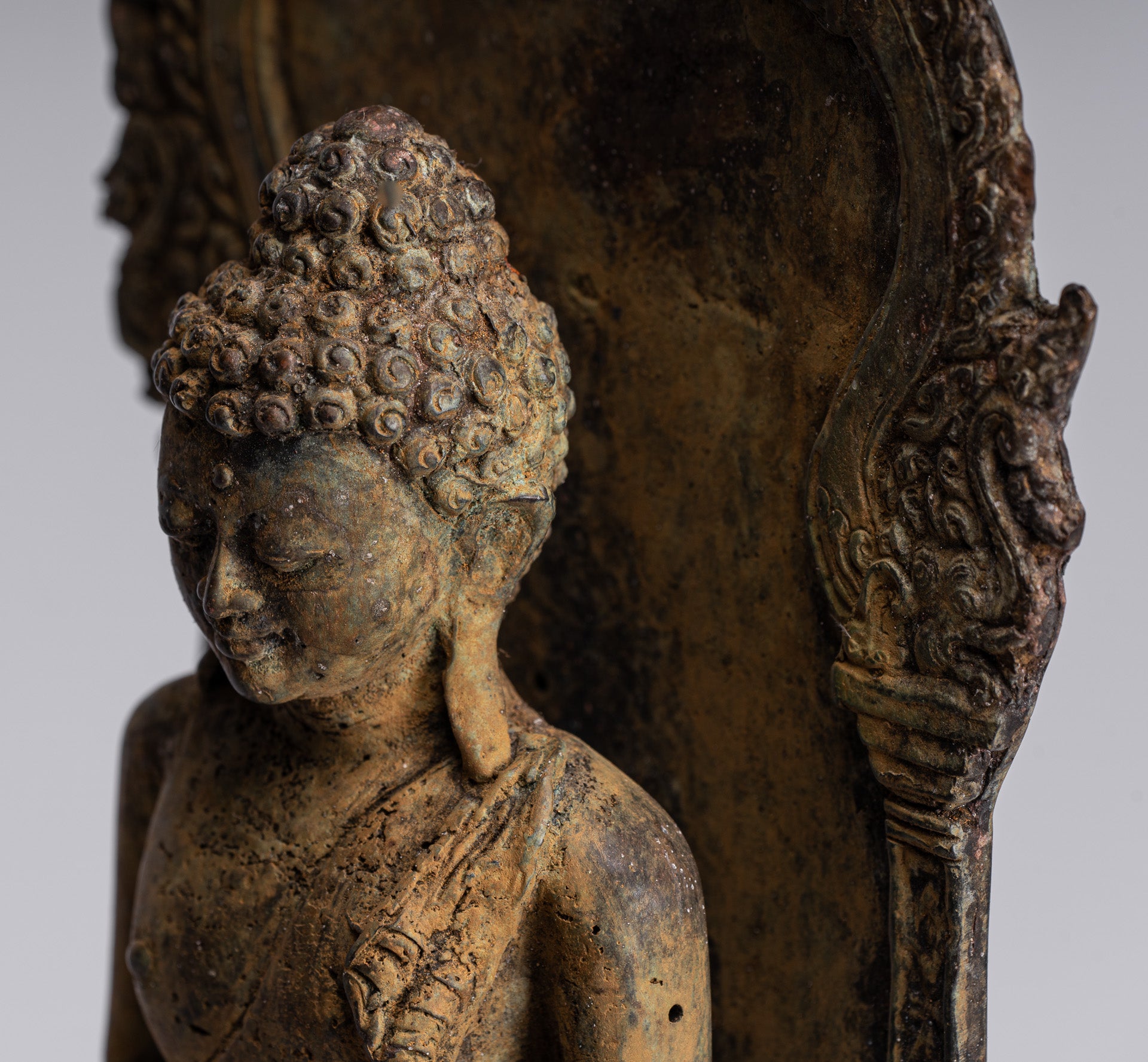 Statue de Bouddha – Bouddha de protection javanais debout en bronze de style indonésien antique – 37 cm/15"