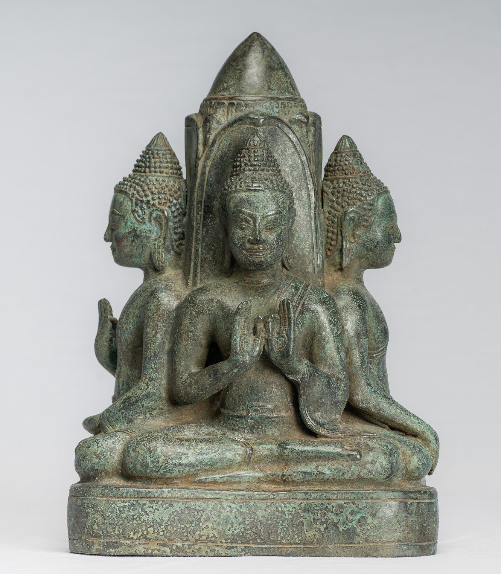 Statue antique de Bouddha à quatre voies en bronze de style khmer d'Asie du Sud-Est - 28 cm/11"