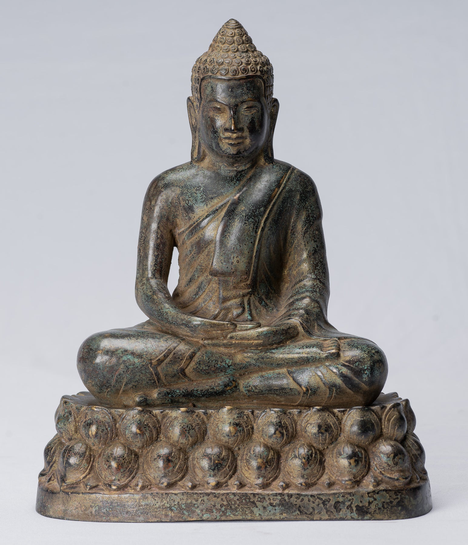 Statue de Bouddha Méditant - Rouge, Orange ou Ivoire - Décoration Ésotérique Statue de Bouddha Méditant - Rouge, Orange ou Ivoire - Décoration Ésotérique