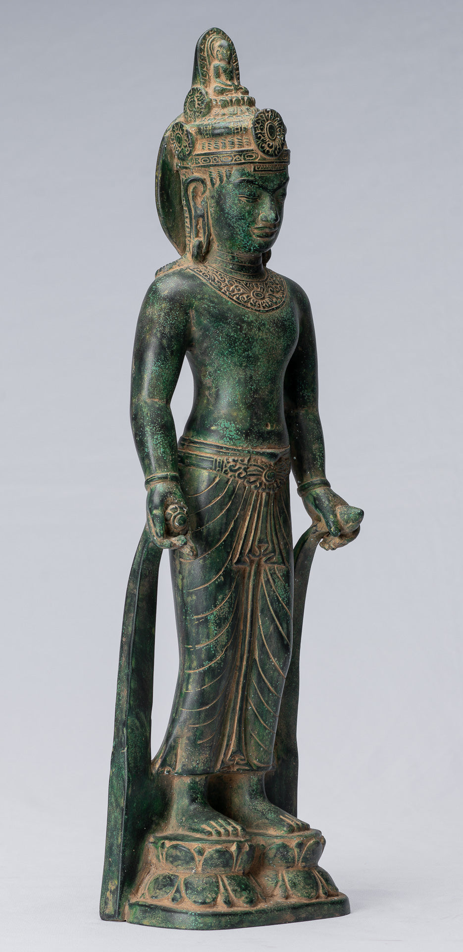 Antiker Bronze-Guimet-Museums-Bodhisattva Avalokiteshvara-Mitgefühl im Phnom-Da-Stil – 46 cm.