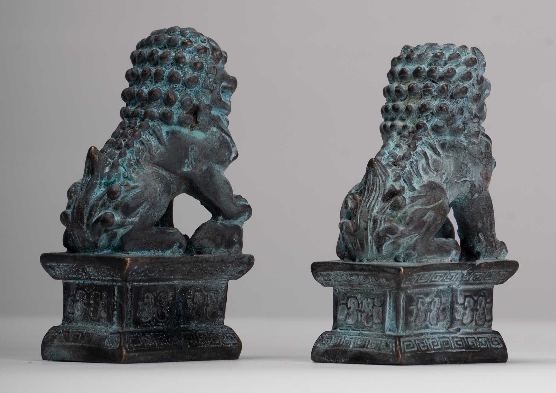 Antique Chinese Style Temple Guardian Lions Shishi Lions Foo Dogs Imperial Lions (Pair) - 10.5cm/4"