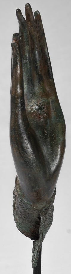 Main de protection thaïlandaise en bronze d'Asie du Sud-Est de style thaïlandais antique montée - 34 cm/14"
