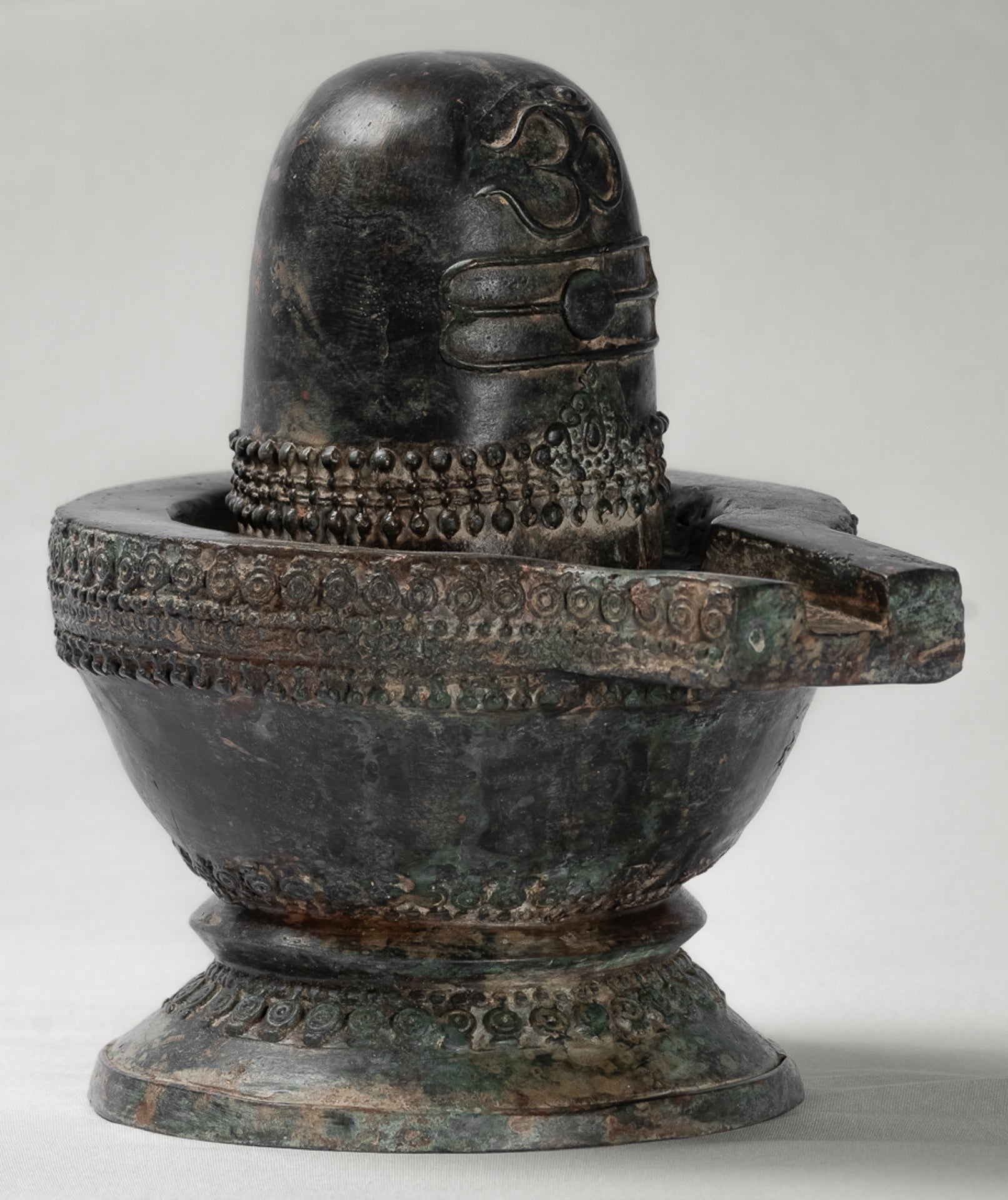 Linga - Antique Indian Style South Asia Bronze Shiva Linga / Lingnum & Yoni - 21cm/8"