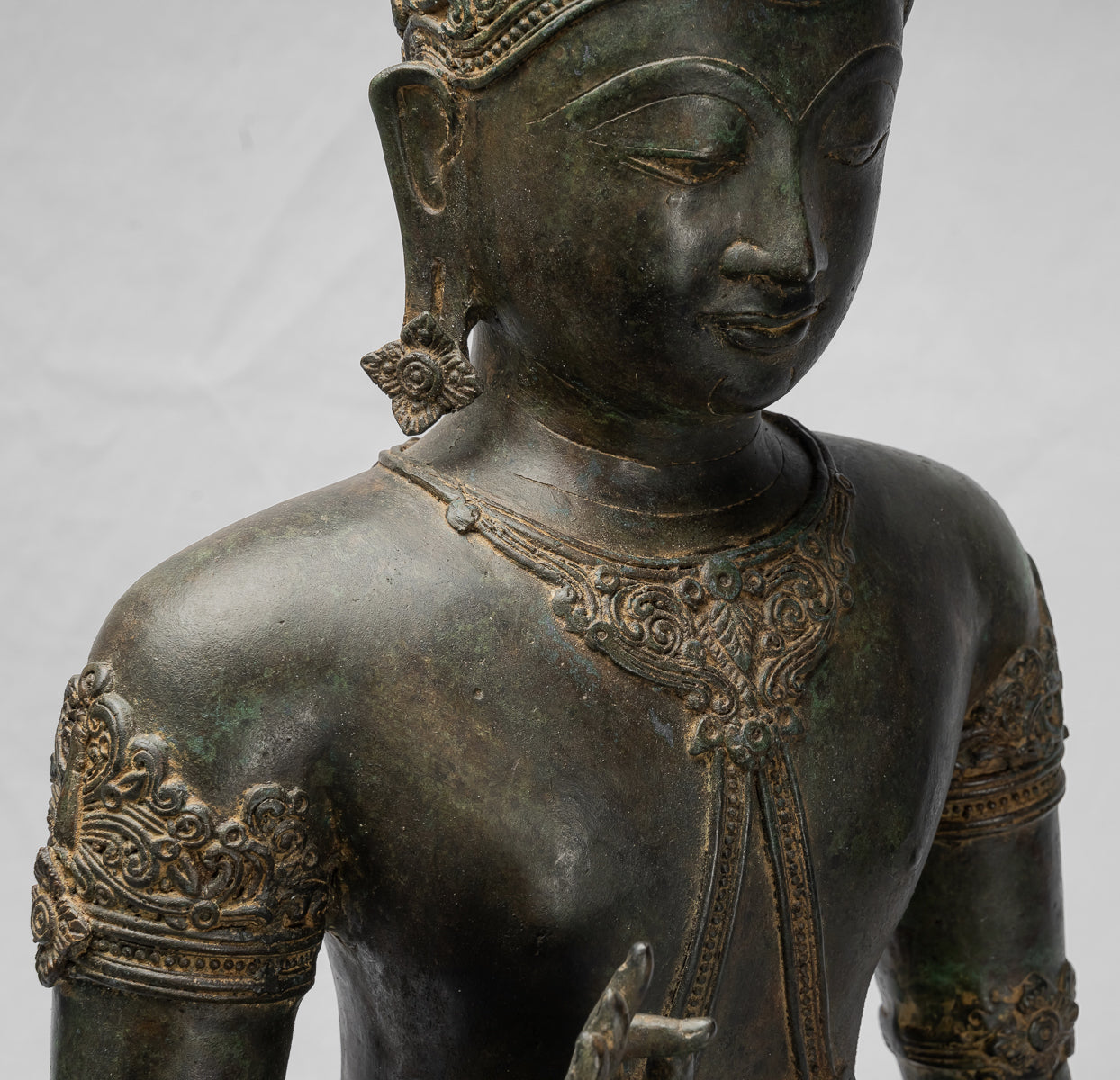 Buddha-Statue – Königliche Lehr-Buddha-Statue im antiken Chiang-Saen-Stil – 87 cm/35 Zoll