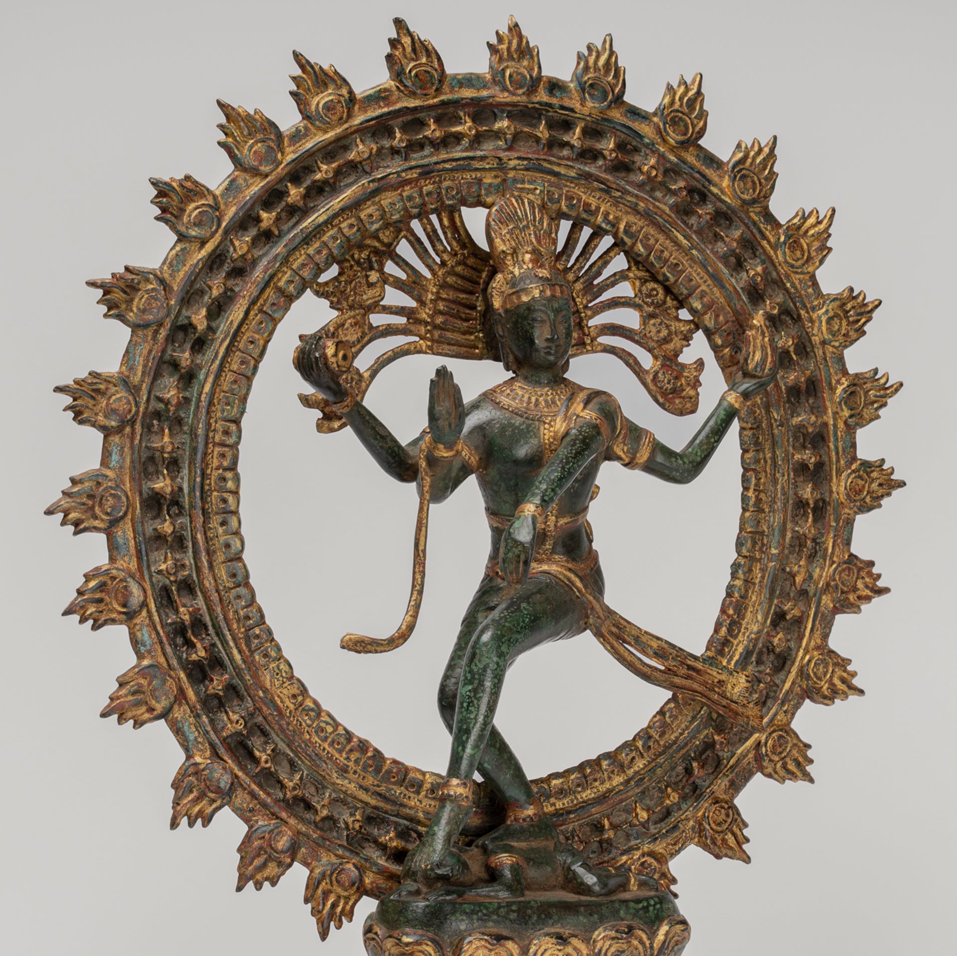Shiva Statue - Antique Indian Style Bronze Dancing Shiva statue as Lord Nataraja - 42cm(17") Tall
