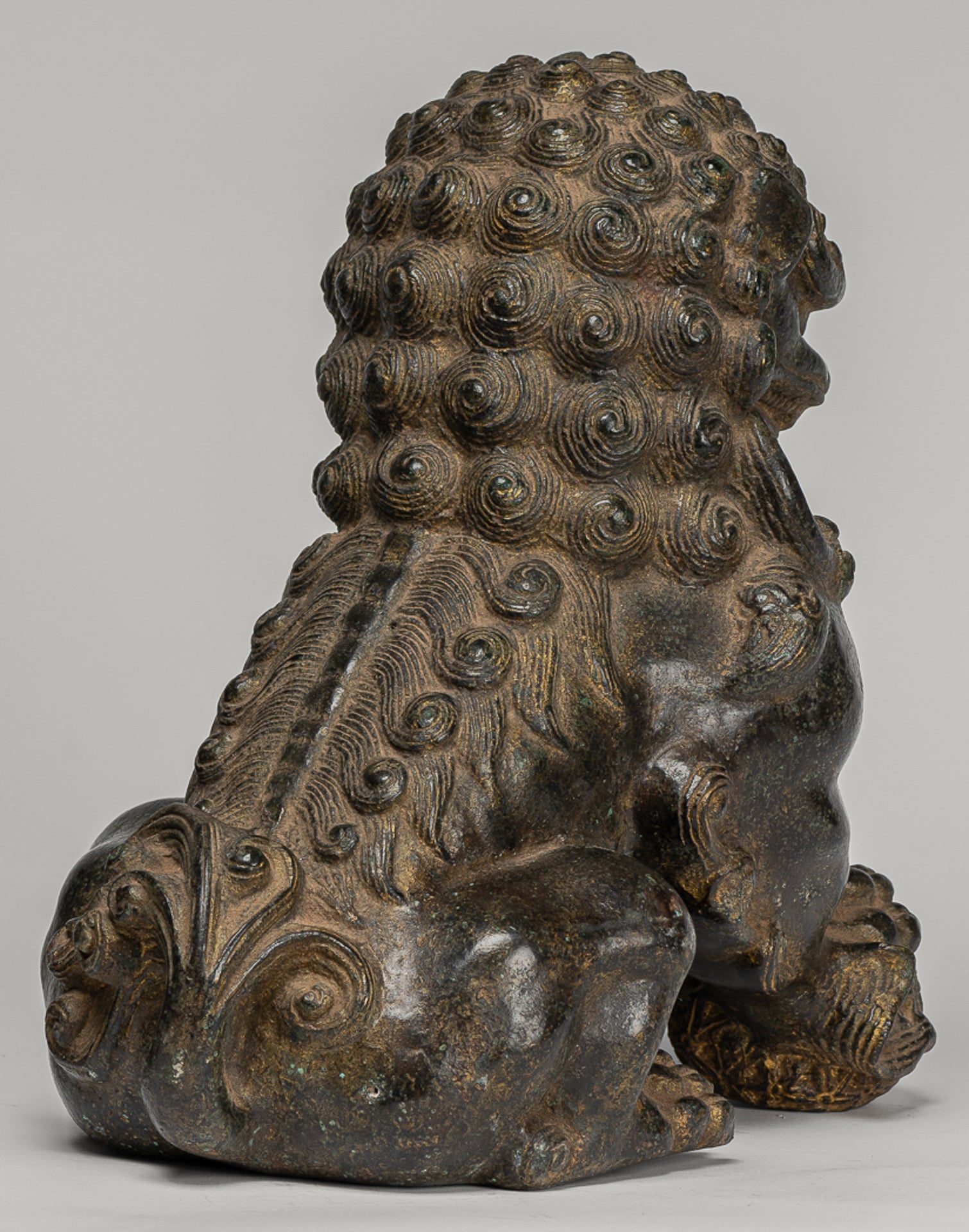 Antique Chinese Style Temple Guardian Lions Shishi Lions Foo Dogs Imperial Lions (Pair) - 25cm/10"