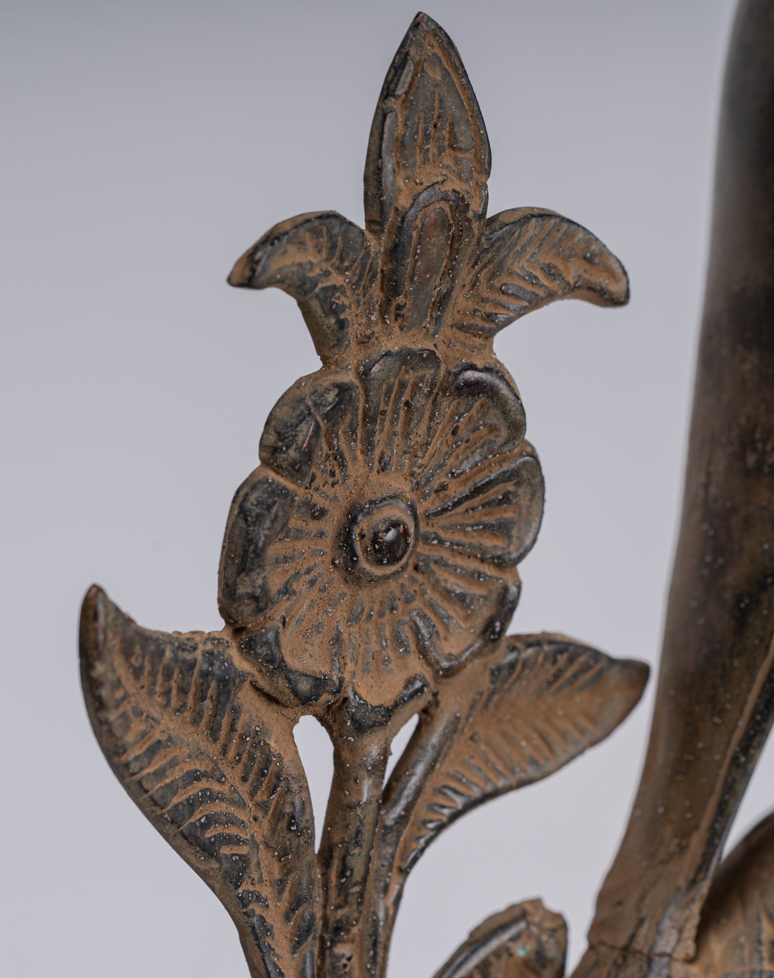 Lama Statue - Antique Tibet Style Seated Teaching Lama Statue - 33cm/13"