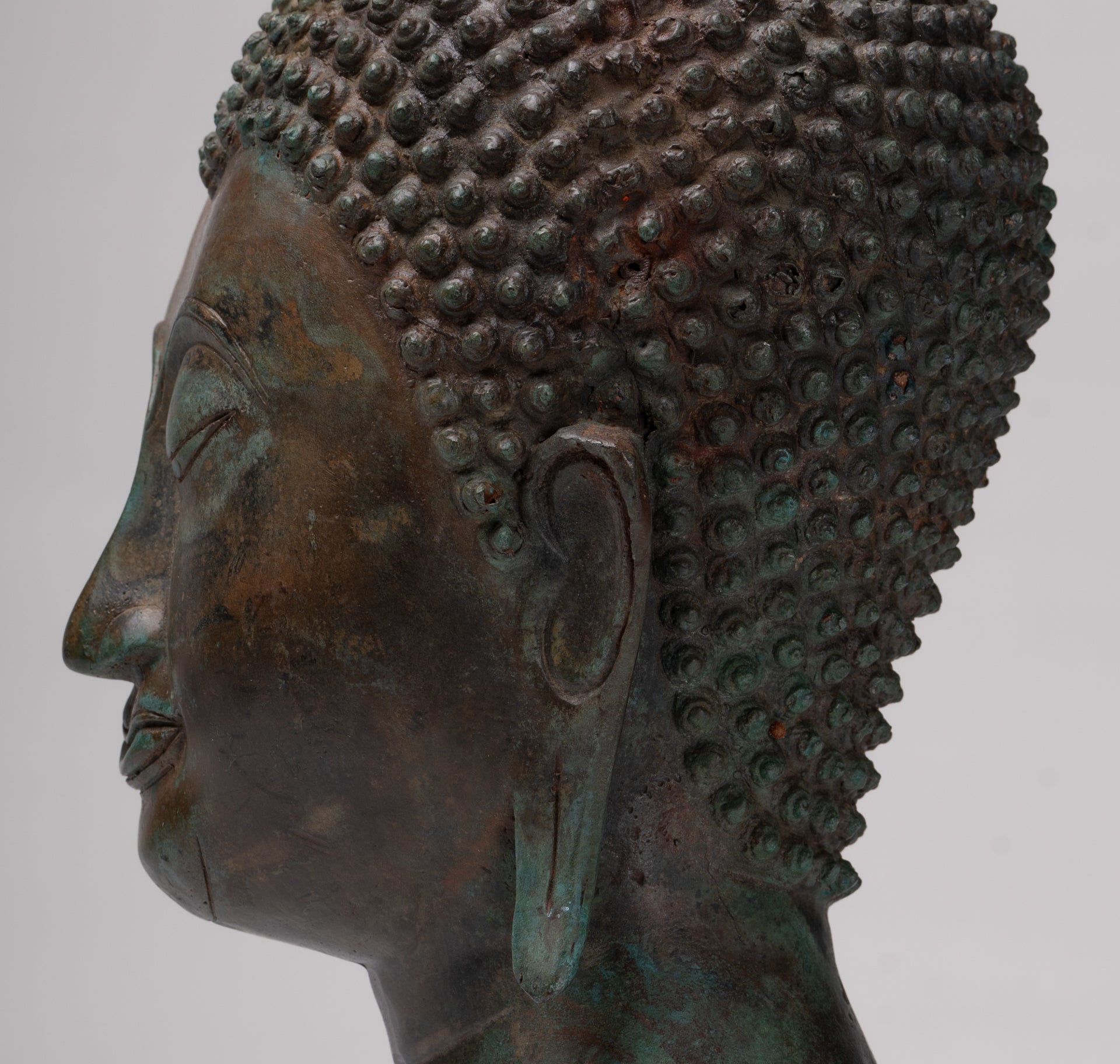 Buddha Head - Antique Thai Style Sukhothai Mounted Bronze Buddha Head - 38cm/15"