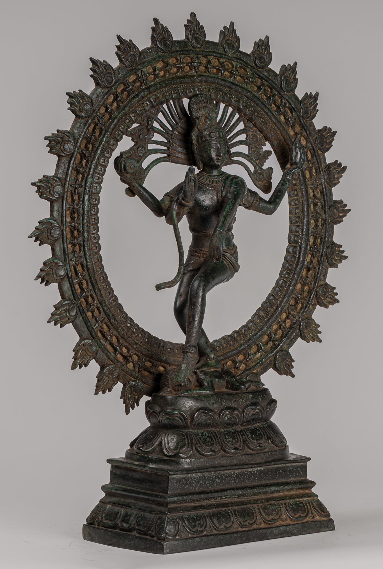Shiva Statue - Antique Indian Style Bronze Dancing Shiva statue as Lord Nataraja - 42cm(17") Tall