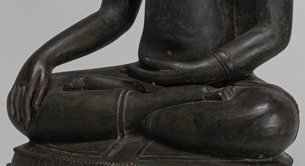 Large Buddha Statue - Antique Thai Style Bronze Chiang Saen Enlightenment Buddha Statue - 80cm/32"