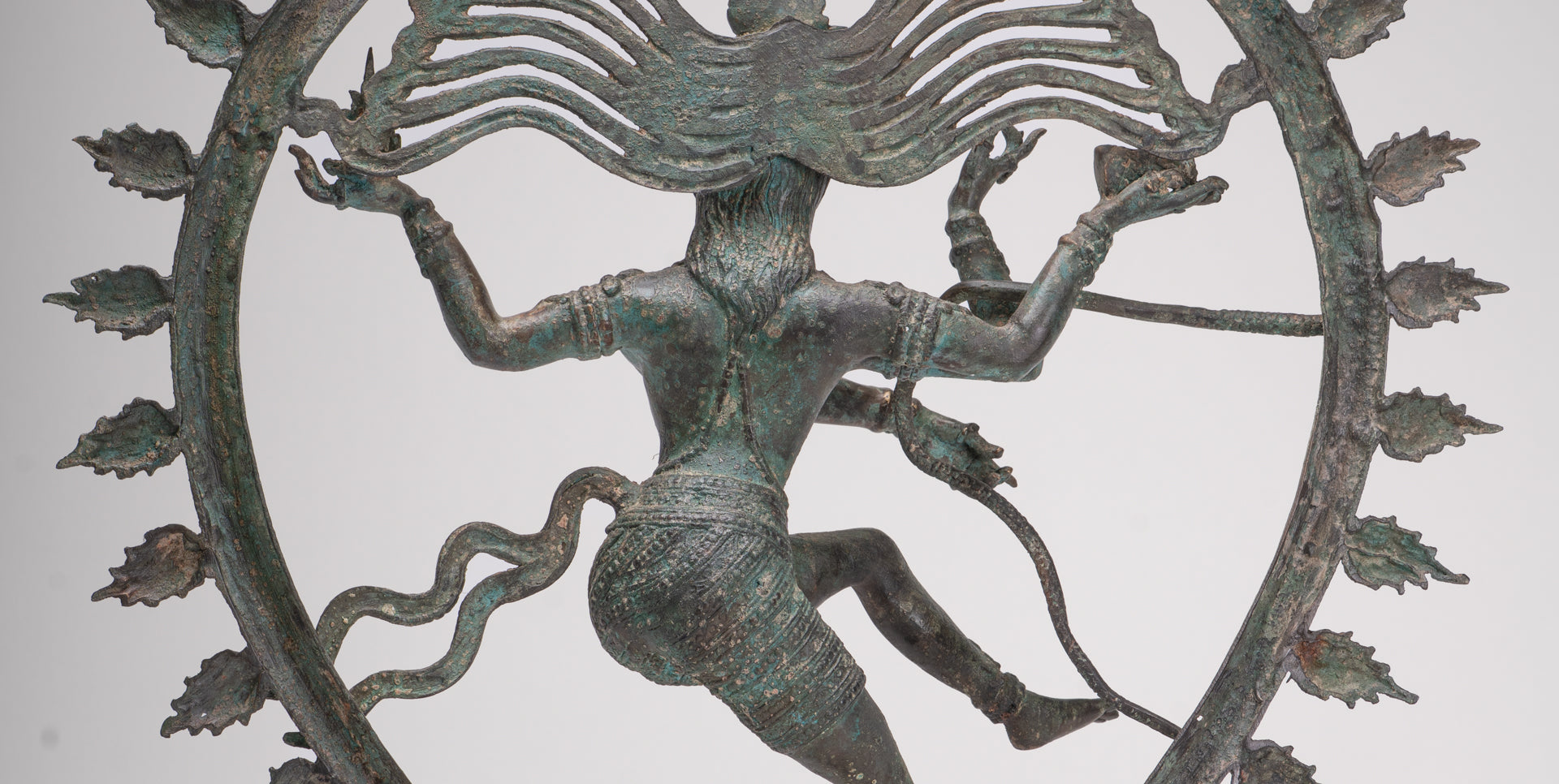 Shiva Statue - Antique Indian Style Bronze Dancing Shiva statue as Lord Nataraja - 66cm(26") Tall