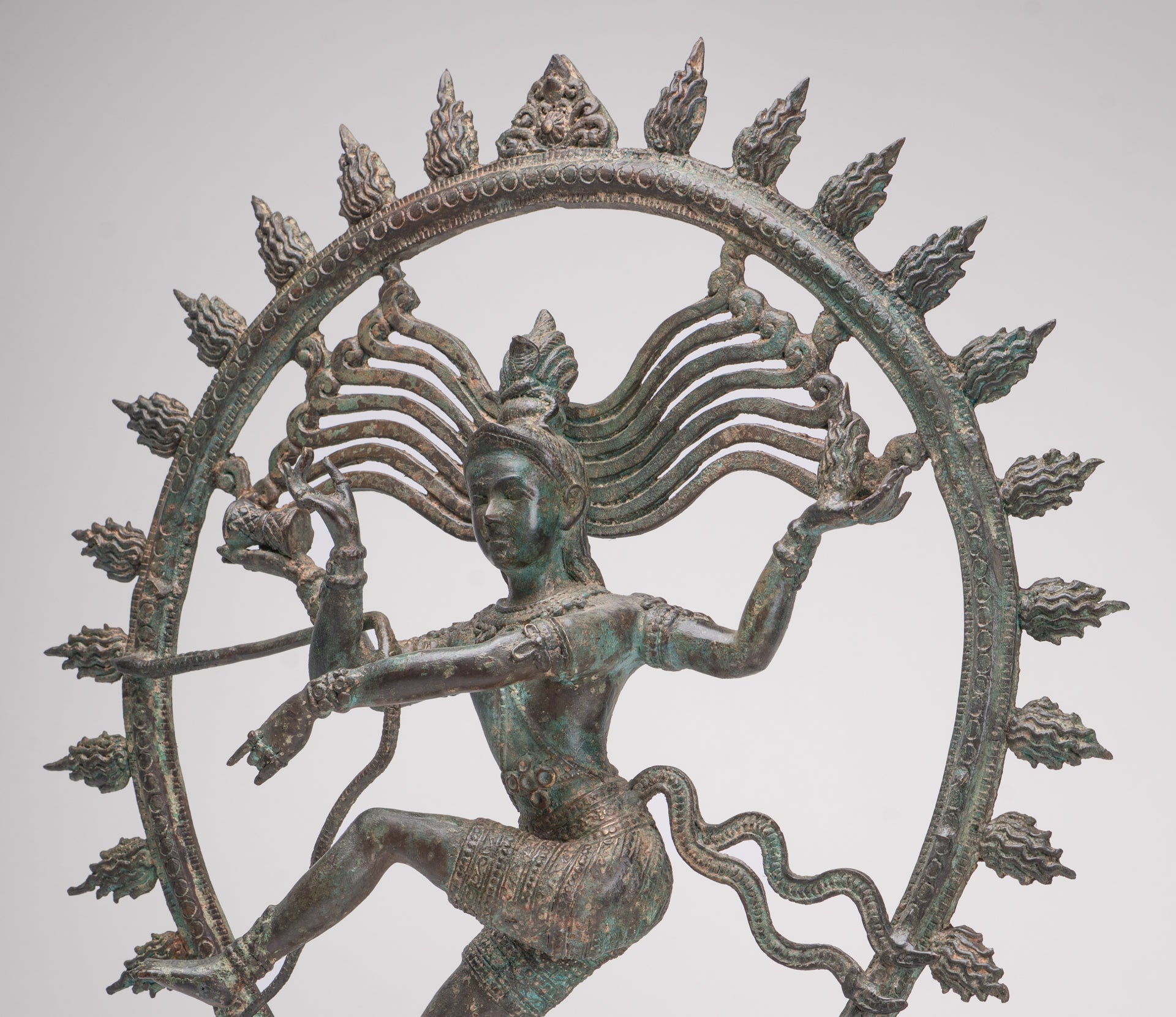 Shiva Statue - Antique Indian Style Bronze Dancing Shiva statue as Lord Nataraja - 66cm(26") Tall
