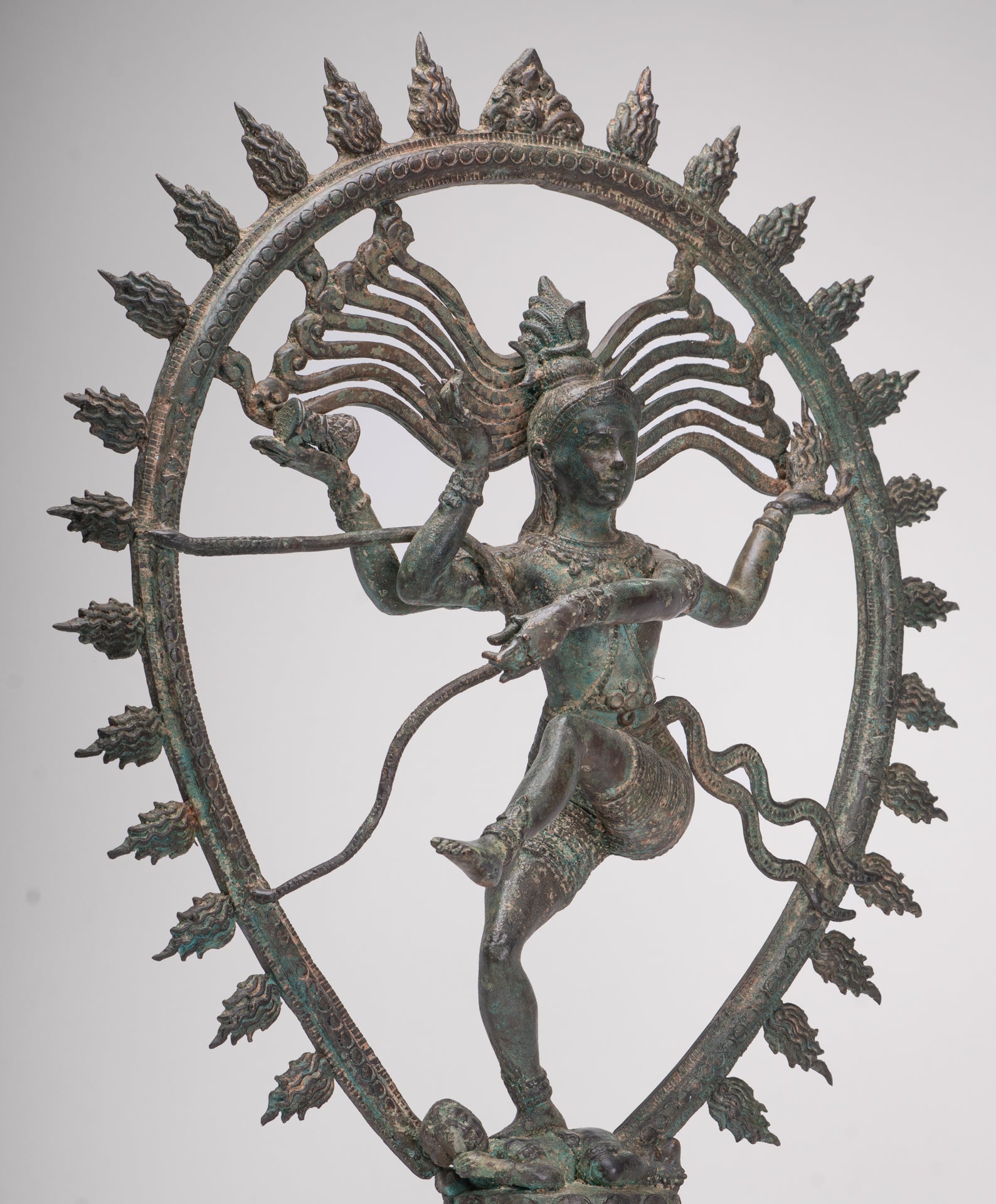 Shiva Statue - Antique Indian Style Bronze Dancing Shiva statue as Lord Nataraja - 66cm(26") Tall