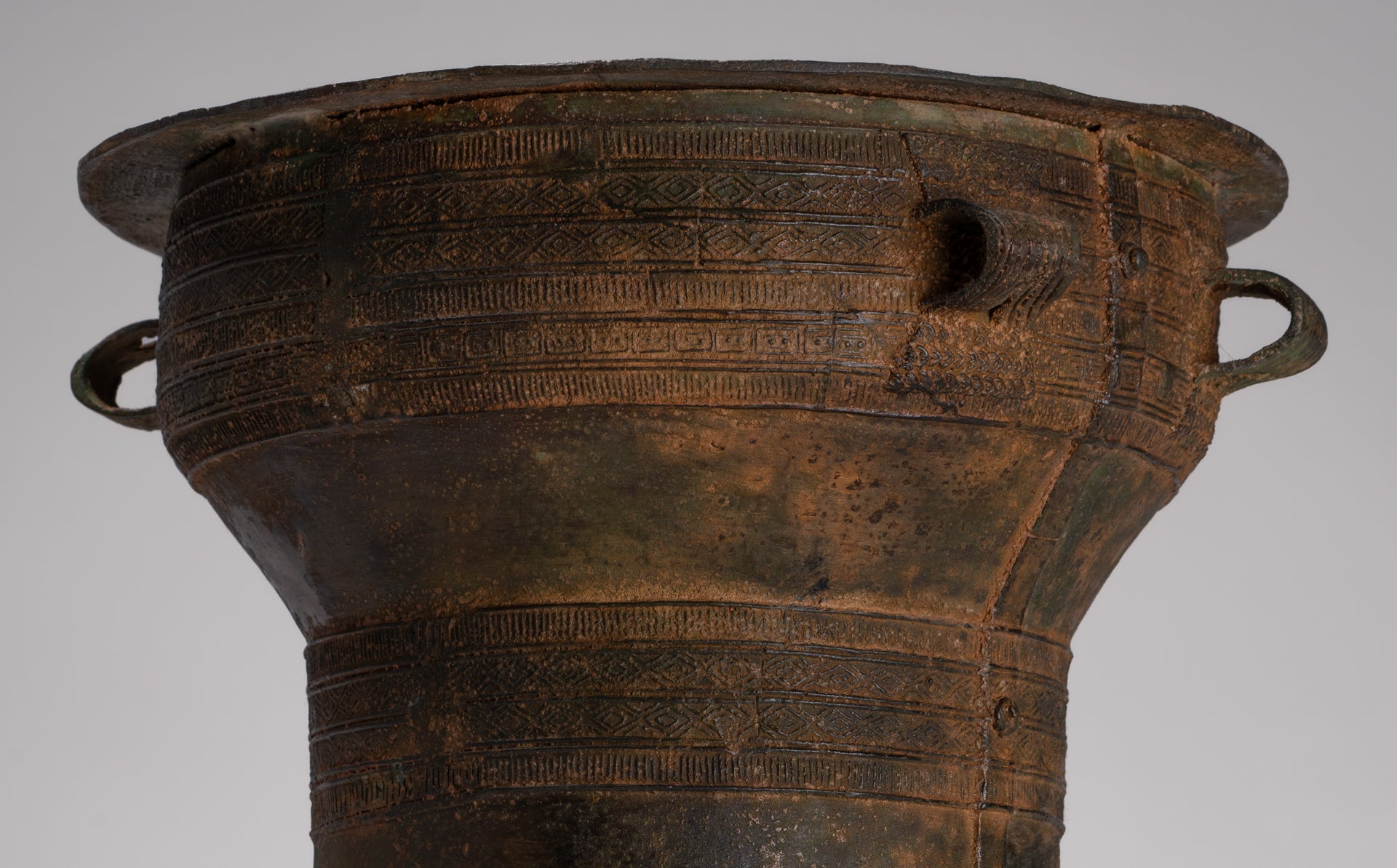 Vietnamese Rain Drum - Antique Vietnamese Style Bronze Free Standing Rain Drum - 47cm/19"