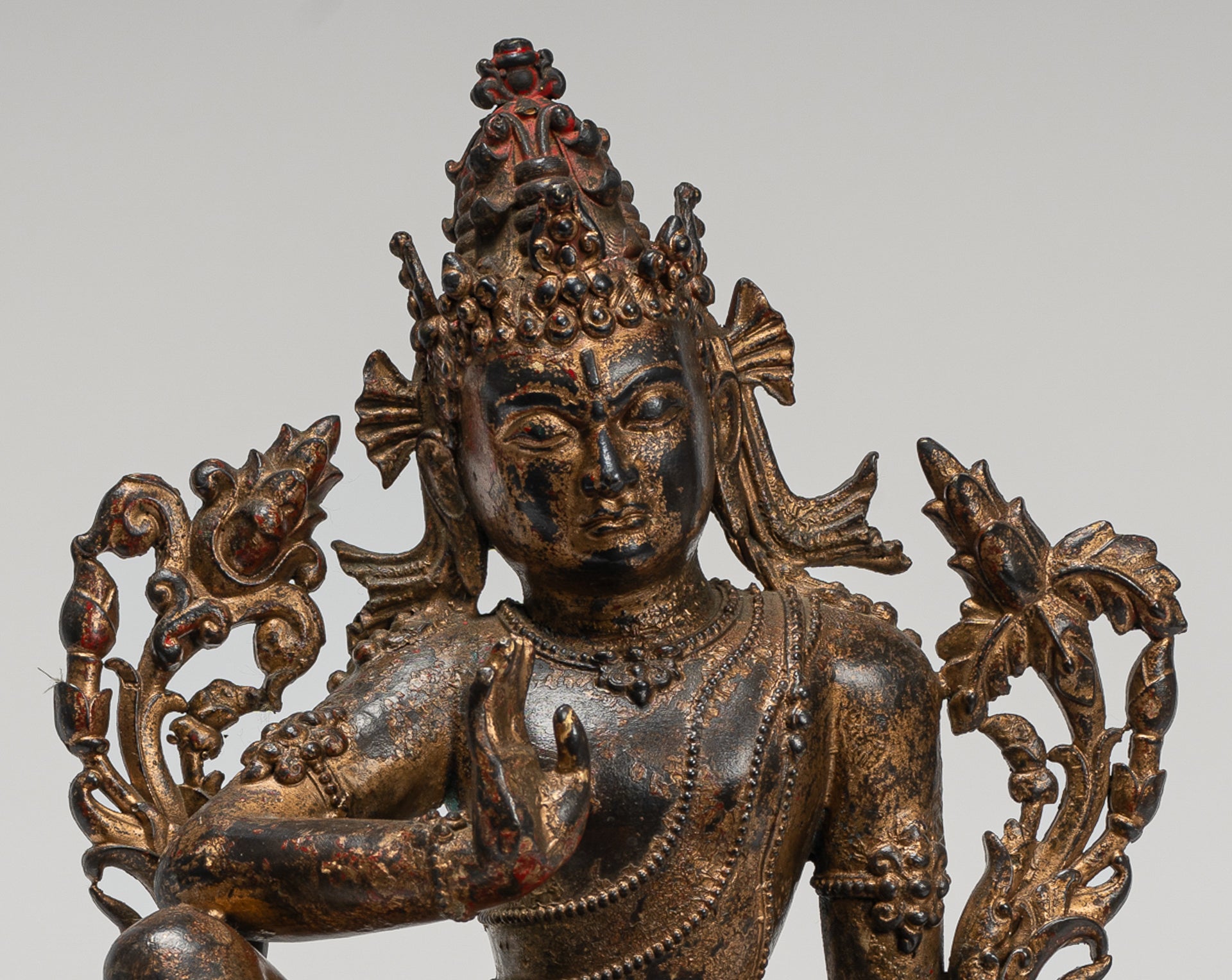 Bodhisattva Statue - Masterpiece Antique Tibetan Style Avalokiteshvara Bodhisattva Statue - 25cm/10"