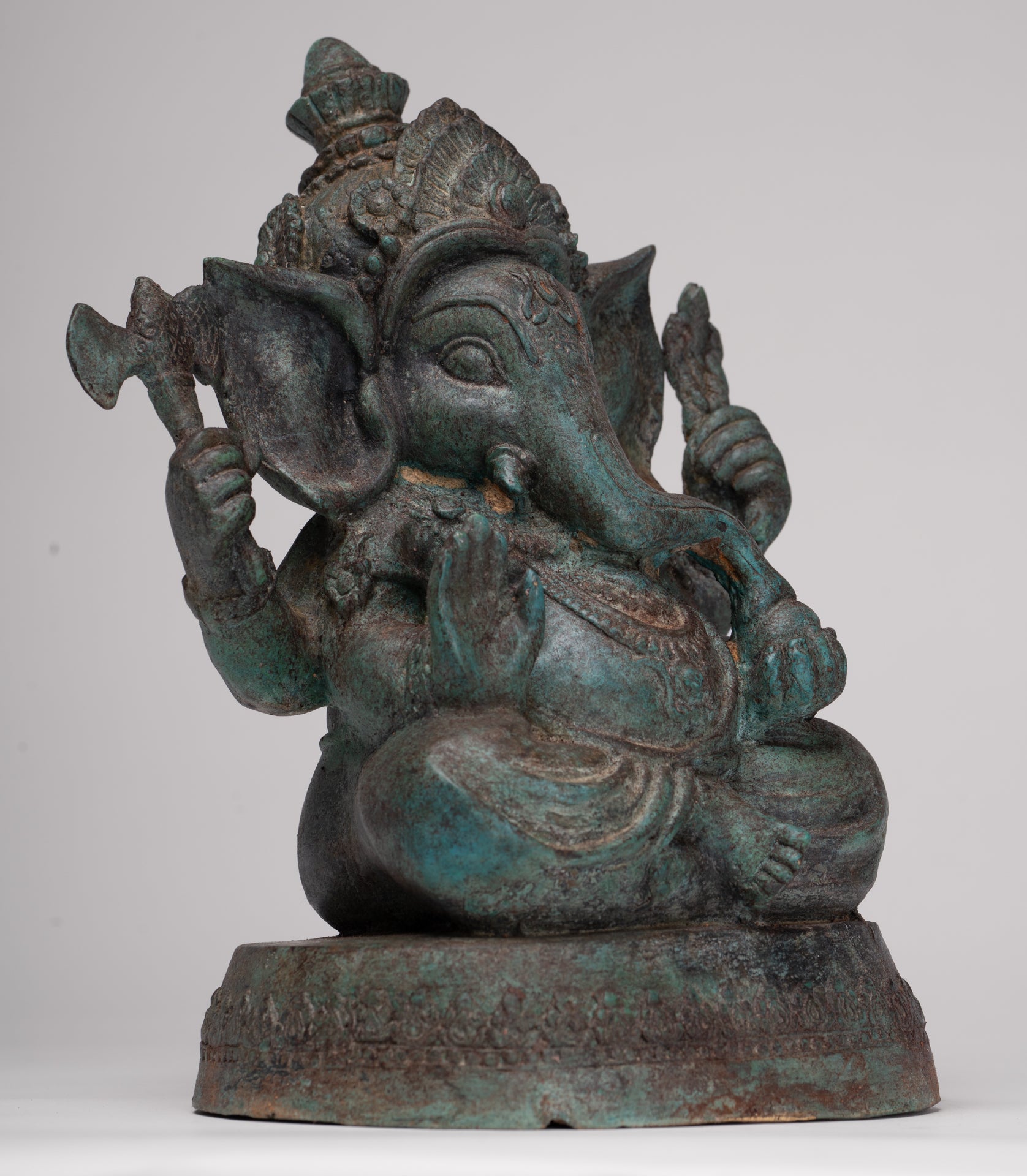 Ganesh - Antique Thai Style Bronze Seated Ganesha - 23cm/9"