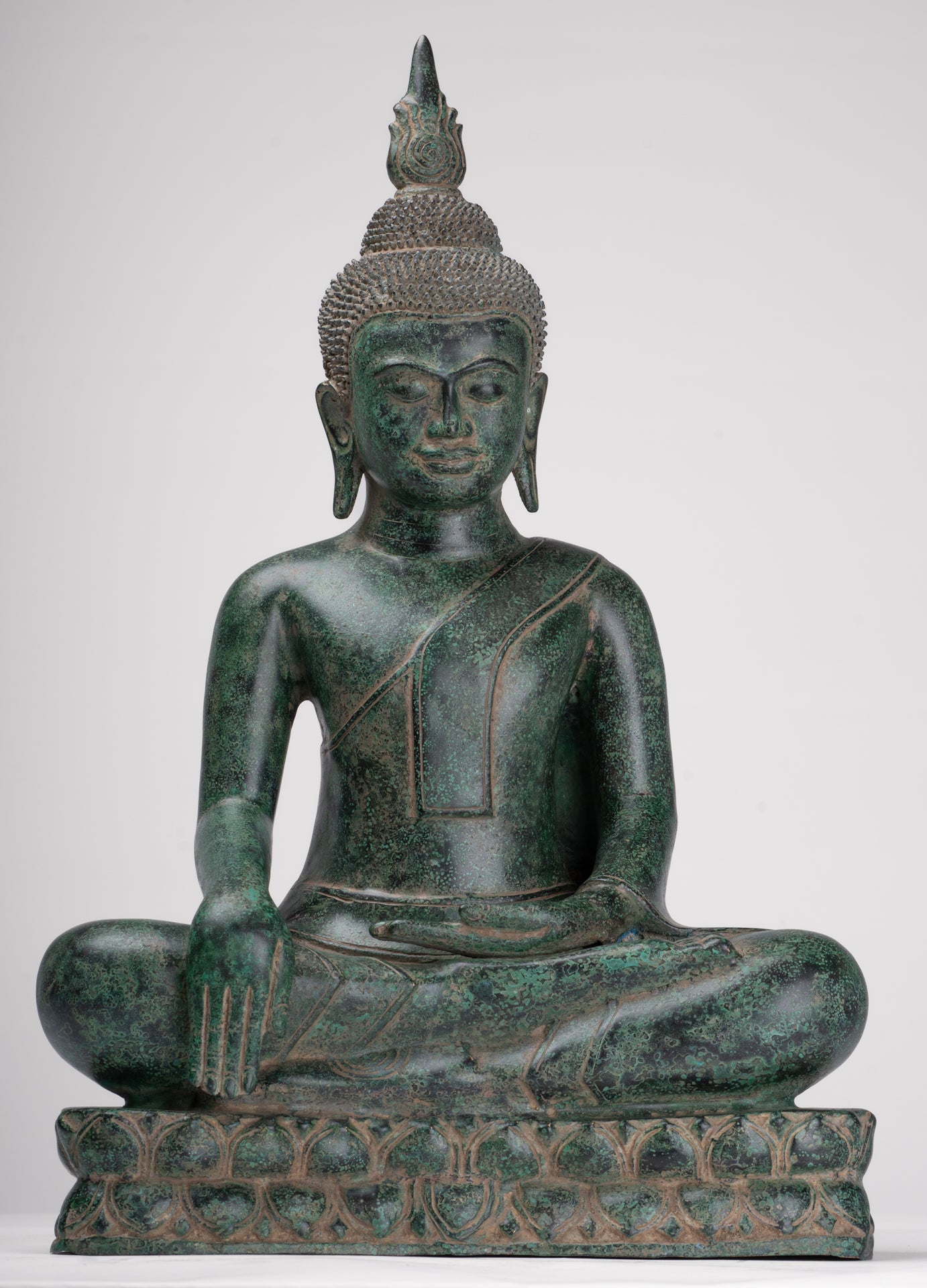 Buddha Statue - Antique Khmer Style Bronze Enthroned Enlightenment Buddha Statue - 50cm/20"