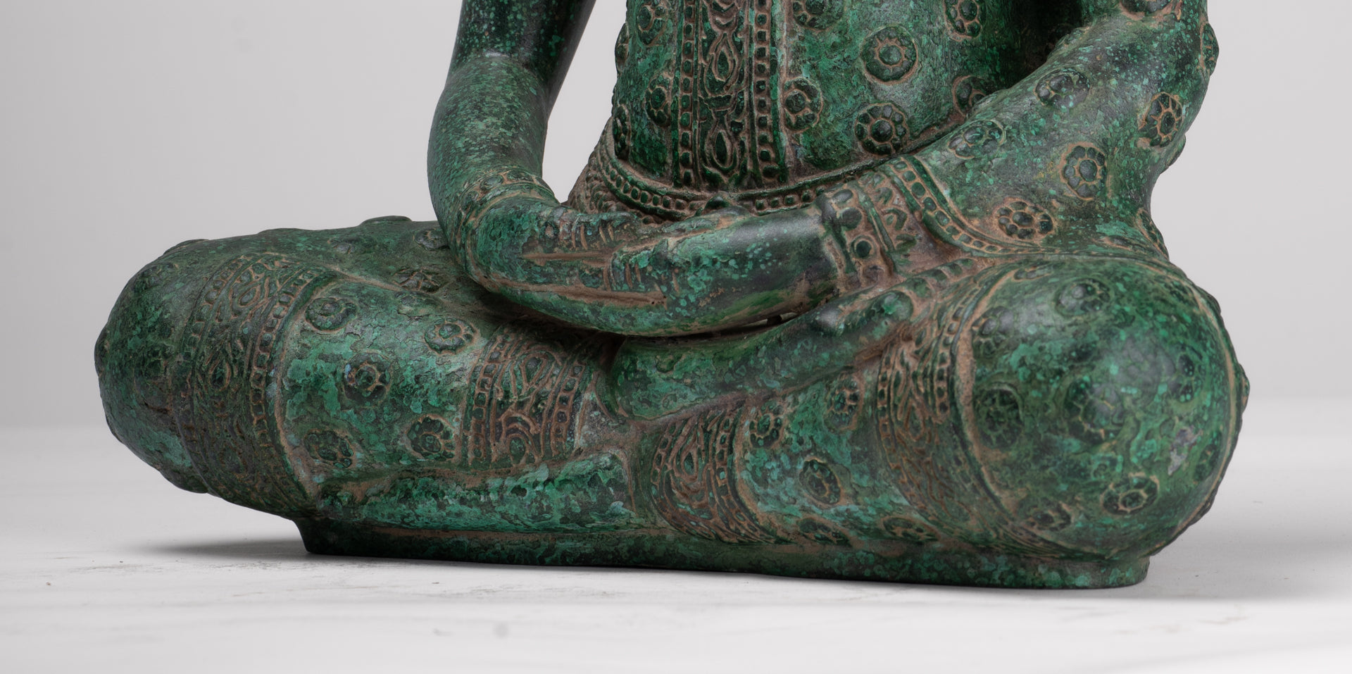 Buddha Statue - Antique Khmer Style Bronze Seated Amitabha Meditation Buddha Statue - 37cm/15"